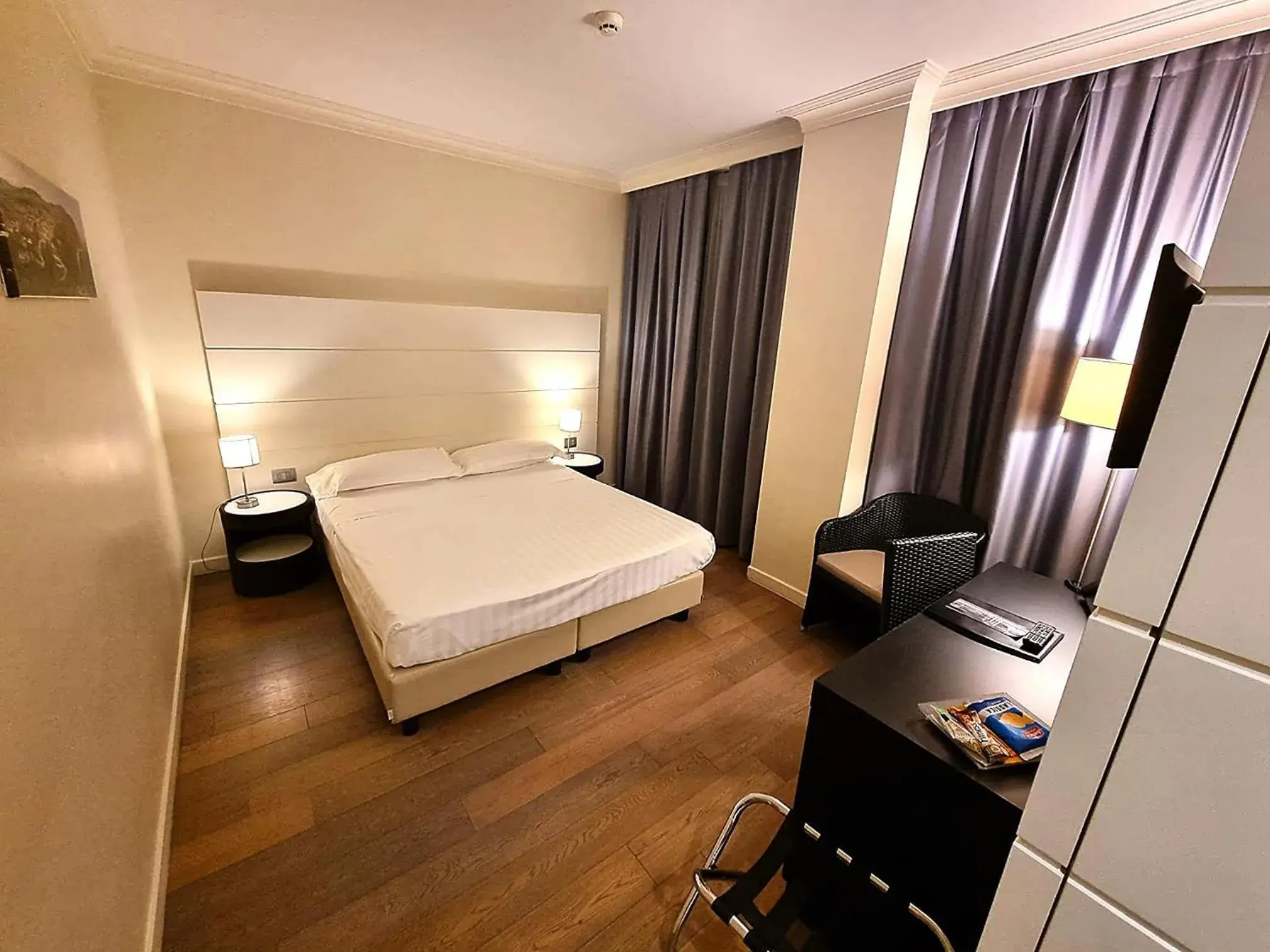 Business Double or Twin Room in Tag Hotel Business Double or Twin Room in Tag Hotel
