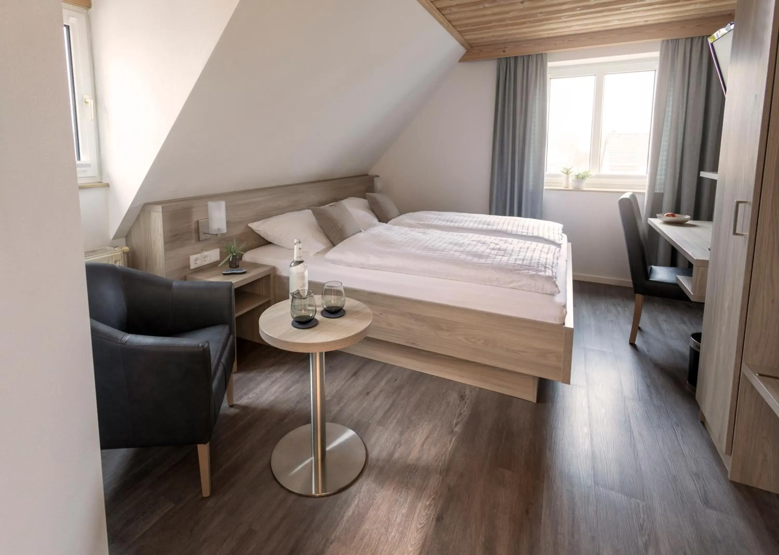 Double Room - single occupancy in Hotel am Ludwigskanal Double Room - single occupancy in Hotel am Ludwigskanal