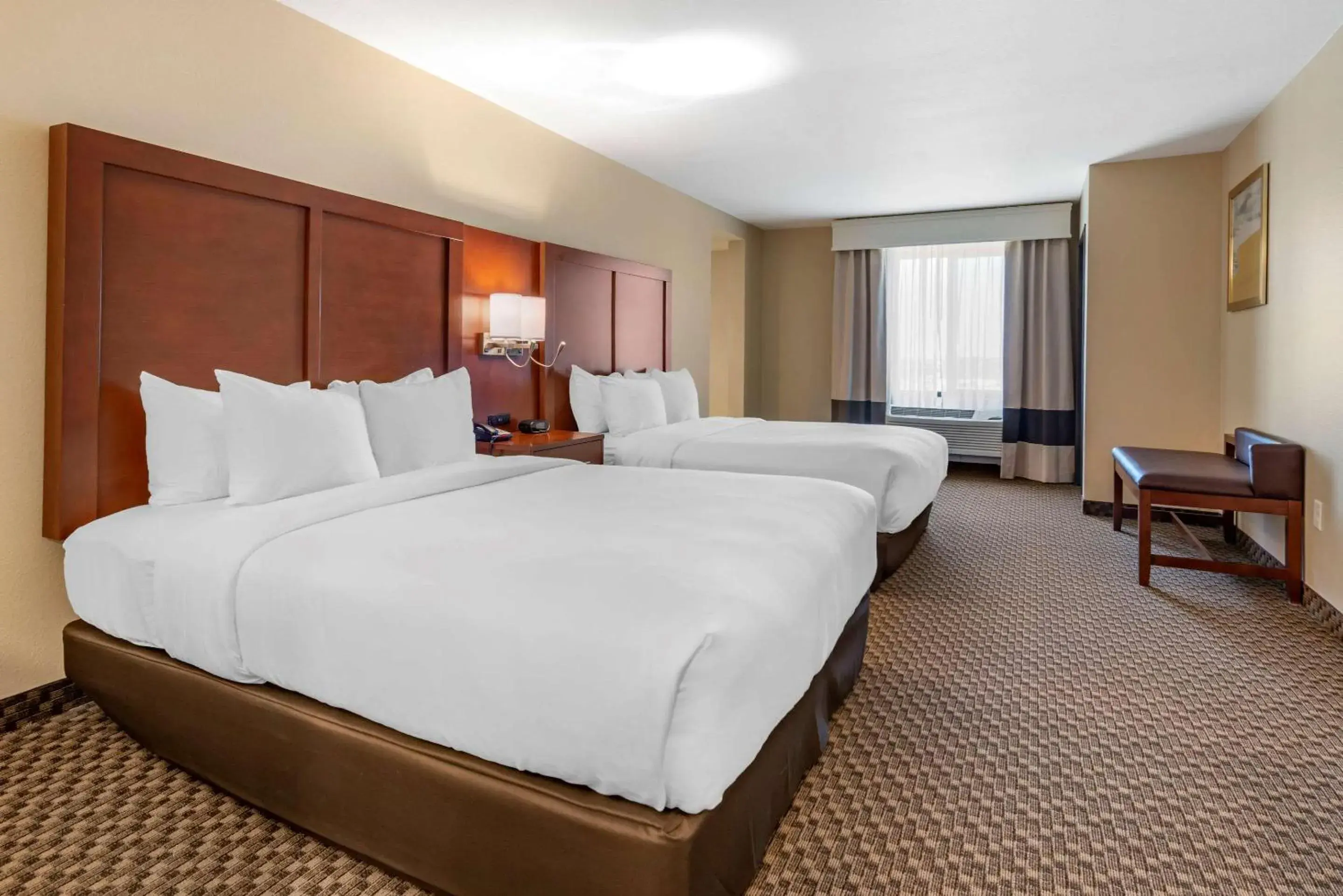 Queen Room with Two Queen Beds - Accessible/Non-Smoking in Comfort Suites Broomfield-Boulder-Interlocken Queen Room with Two Queen Beds - Accessible/Non-Smoking in Comfort Suites Broomfield-Boulder-Interlocken