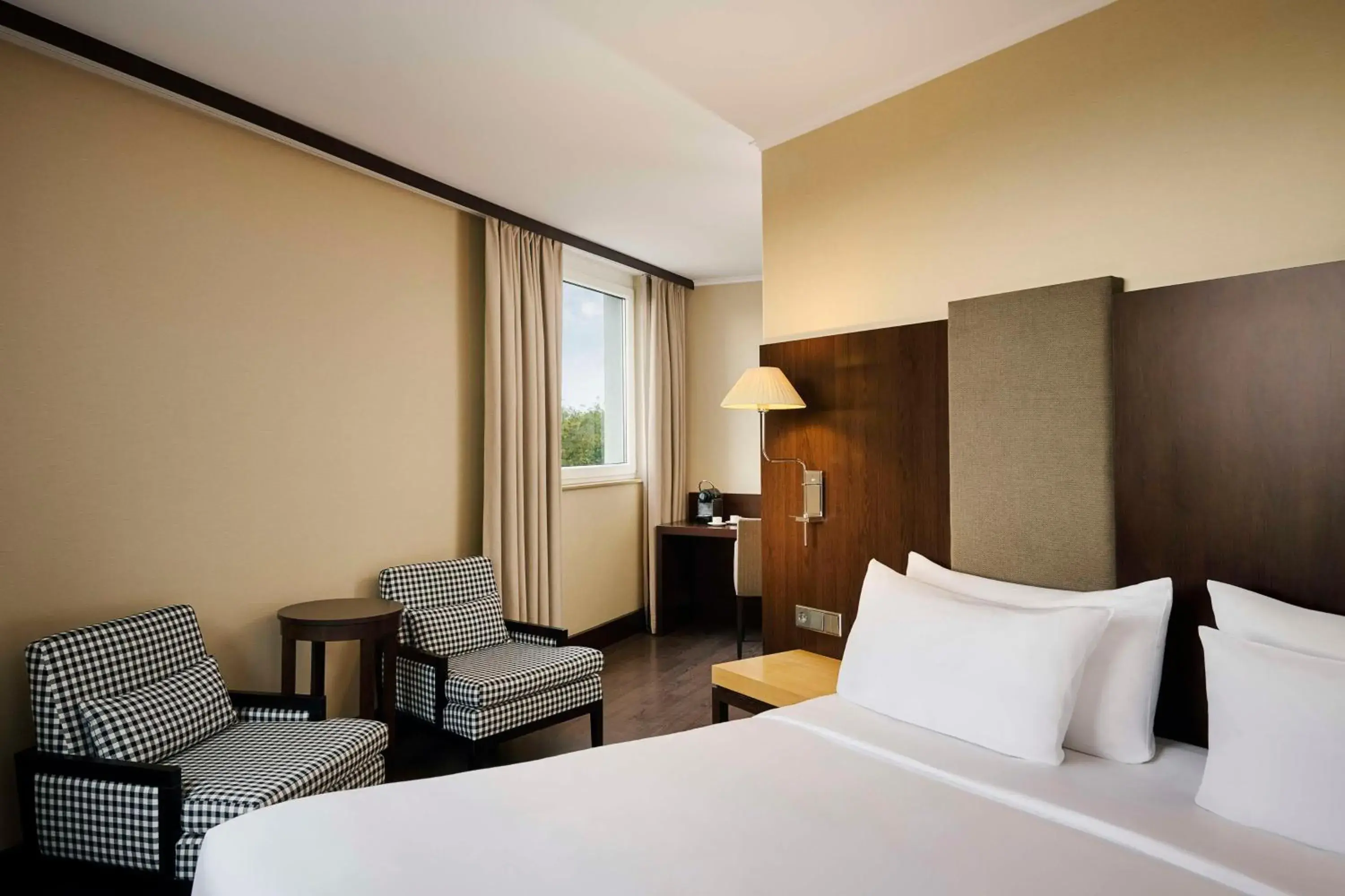 Superior XL Room in NH Stuttgart Airport Superior XL Room in NH Stuttgart Airport