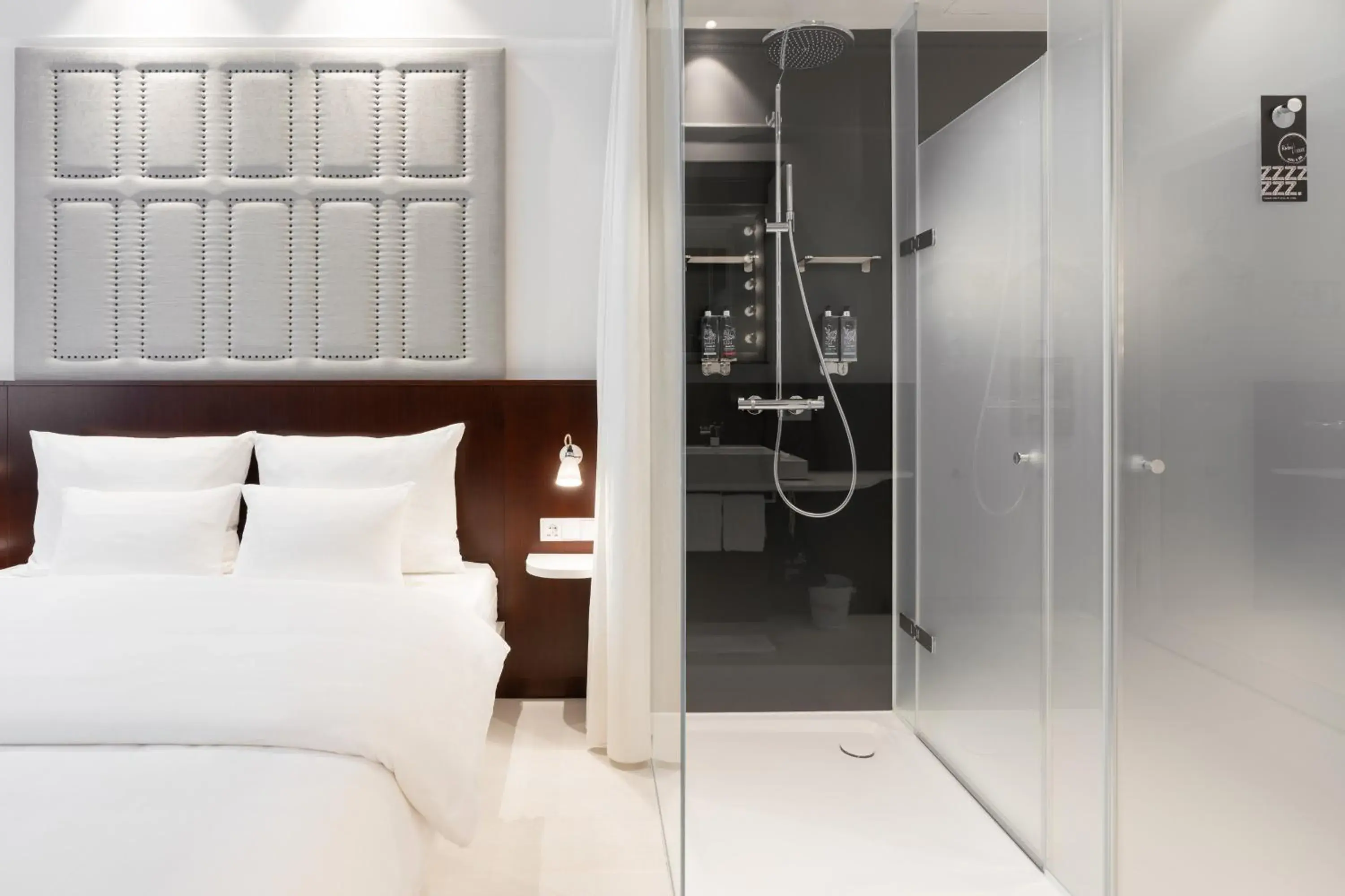 Wow Room in Ruby Louise Hotel Frankfurt Wow Room in Ruby Louise Hotel Frankfurt