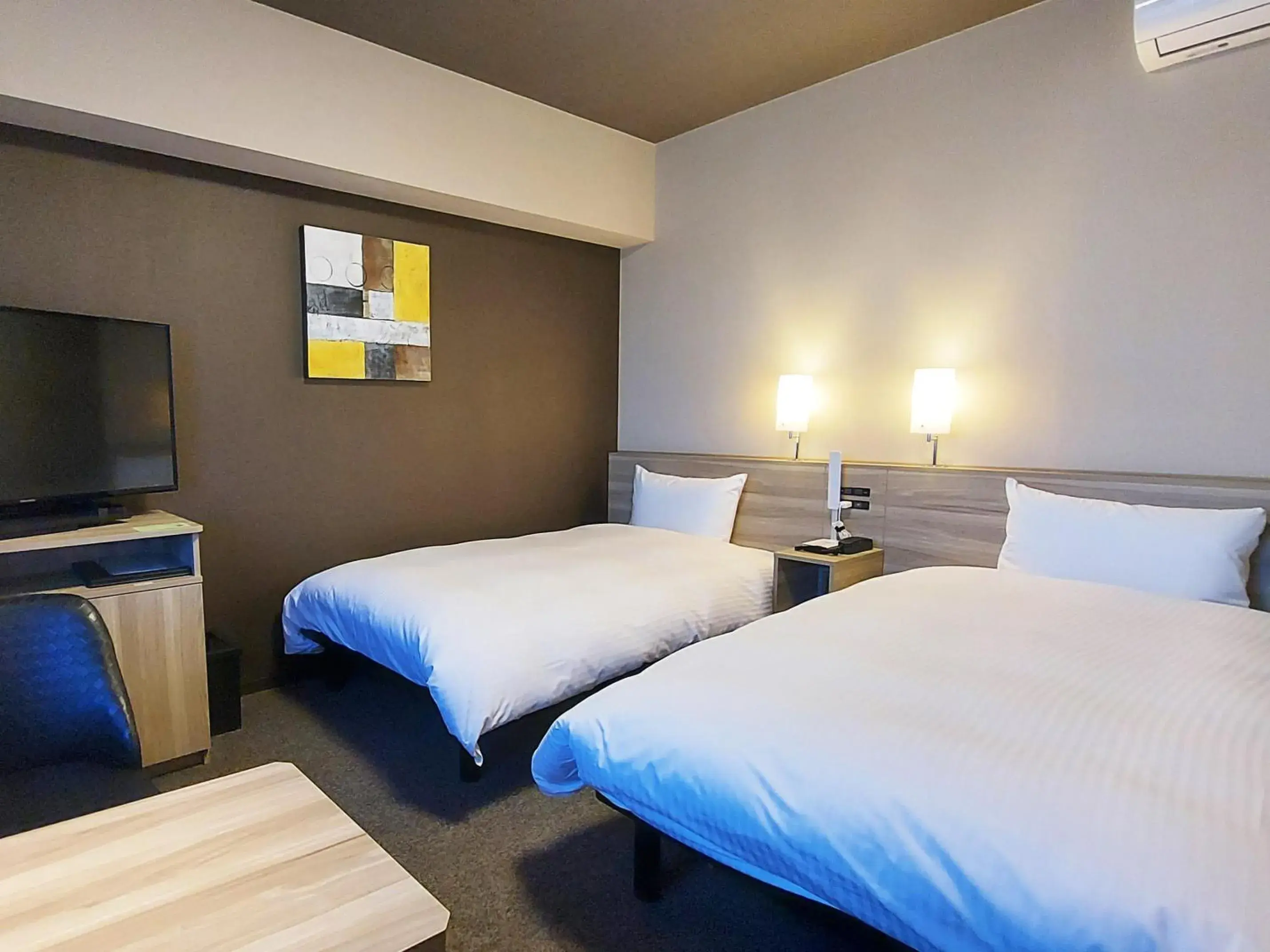 Twin Room - single occupancy - Non-Smoking in Hotel Route Inn Kusatsu Ritto -Ritto Inter Kokudo 1 gou- Twin Room - single occupancy - Non-Smoking in Hotel Route Inn Kusatsu Ritto -Ritto Inter Kokudo 1 gou-