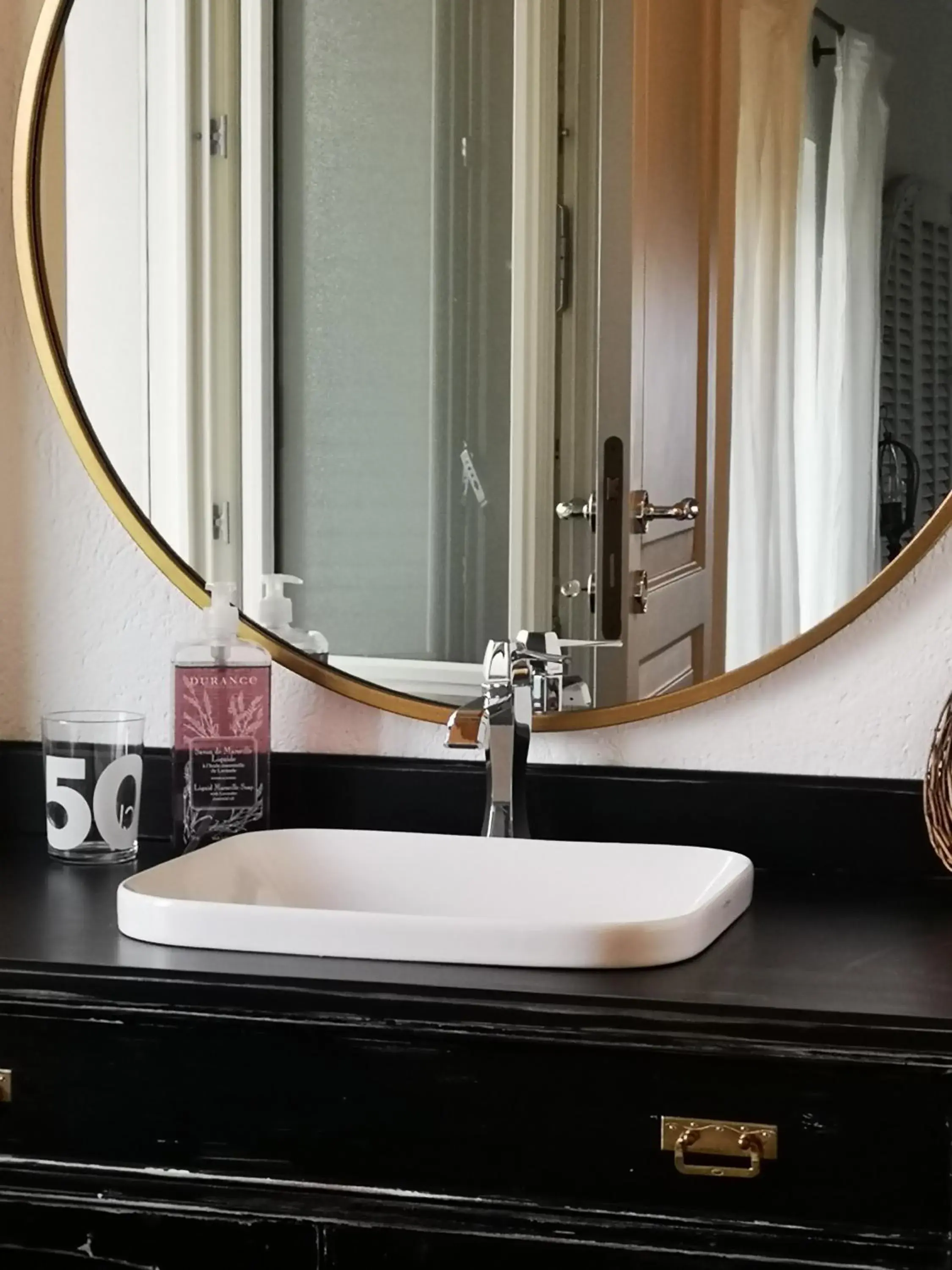 Queen Room with Balcony in Theresa sulla Collina Queen Room with Balcony in Theresa sulla Collina