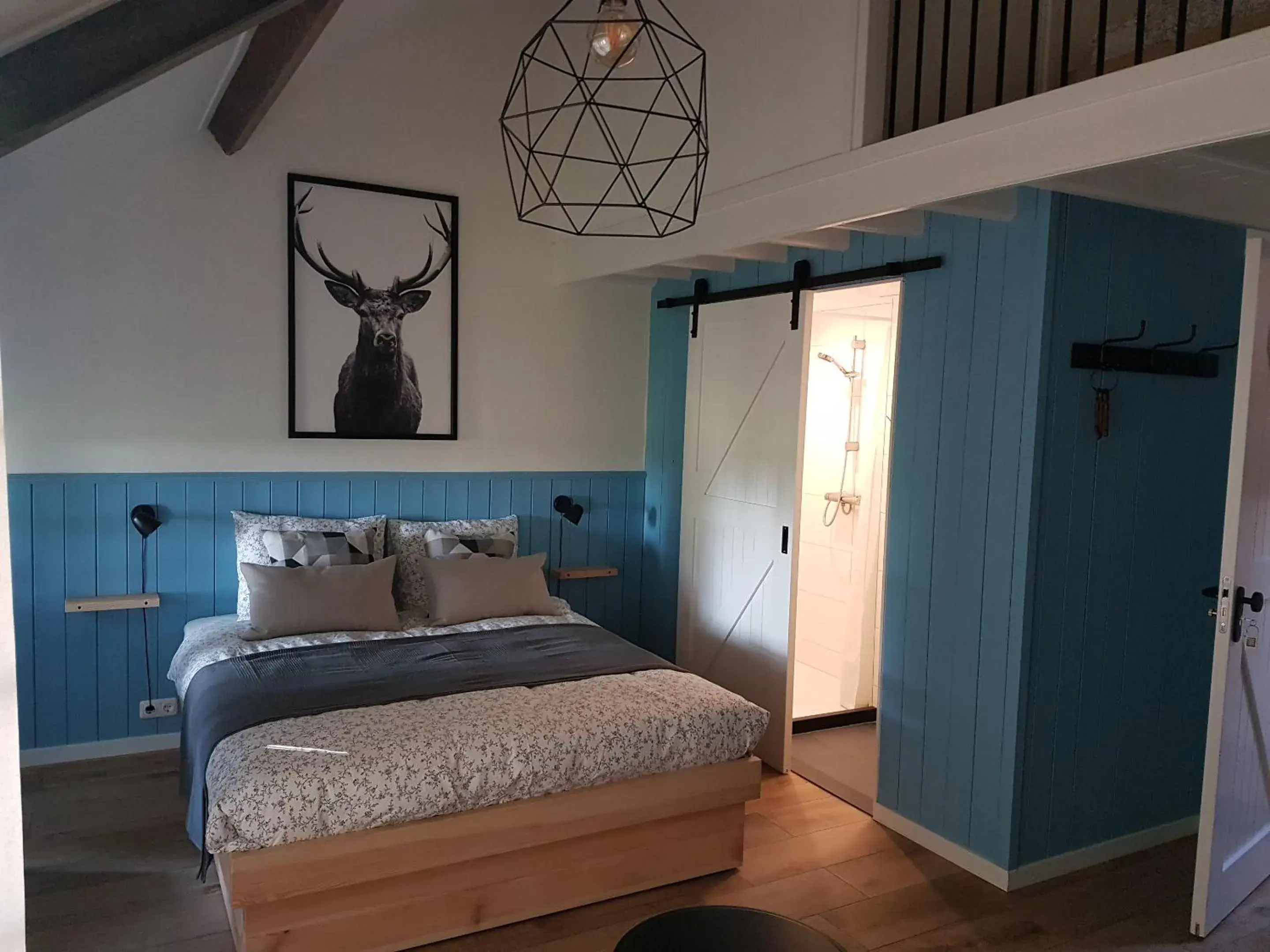 Triple Room with Private Bathroom in BenB Erf 9 Triple Room with Private Bathroom in BenB Erf 9