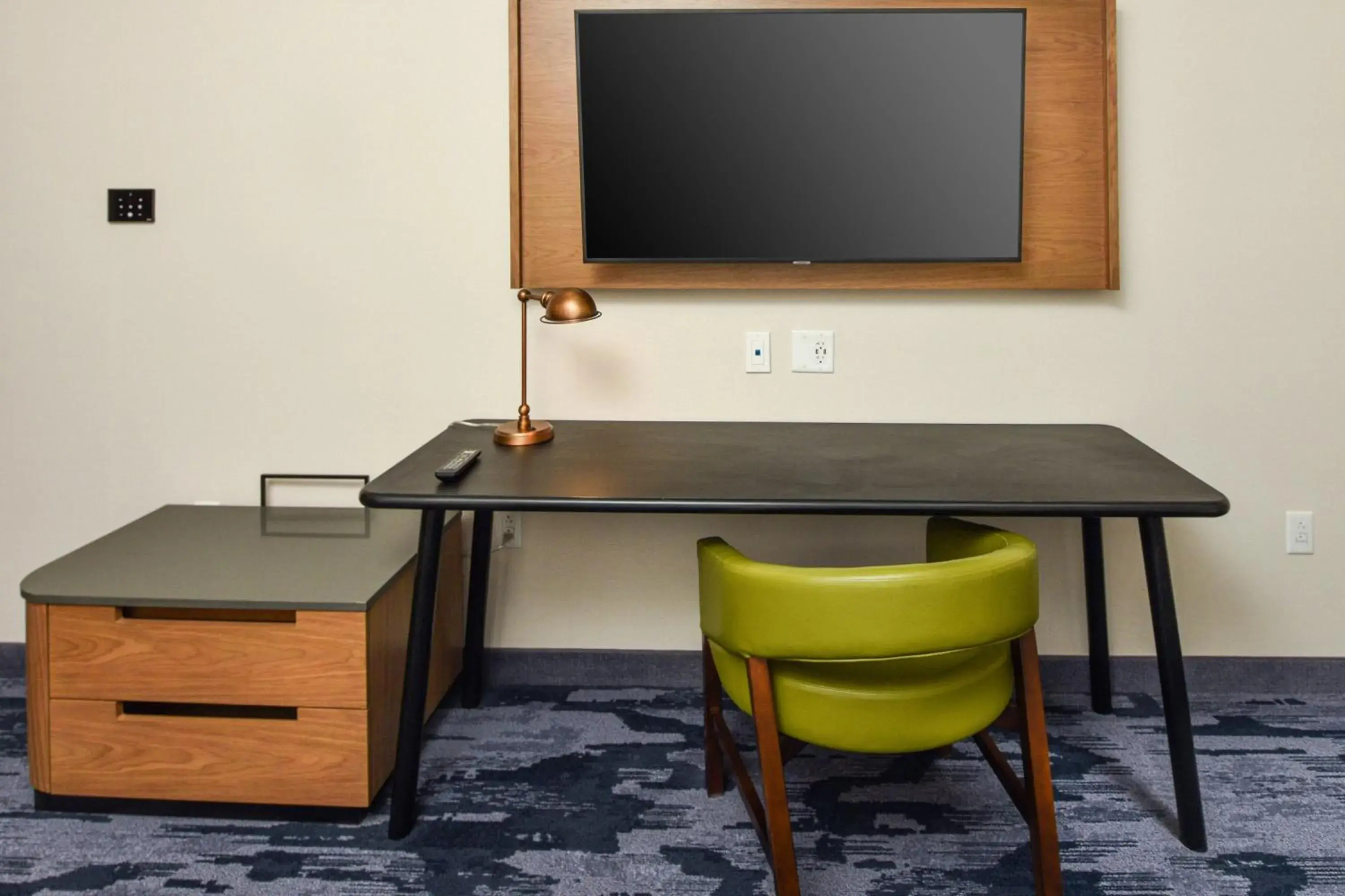 Executive King Suite with Sofa Bed in Fairfield Inn & Suites by Marriott Menifee Executive King Suite with Sofa Bed in Fairfield Inn & Suites by Marriott Menifee