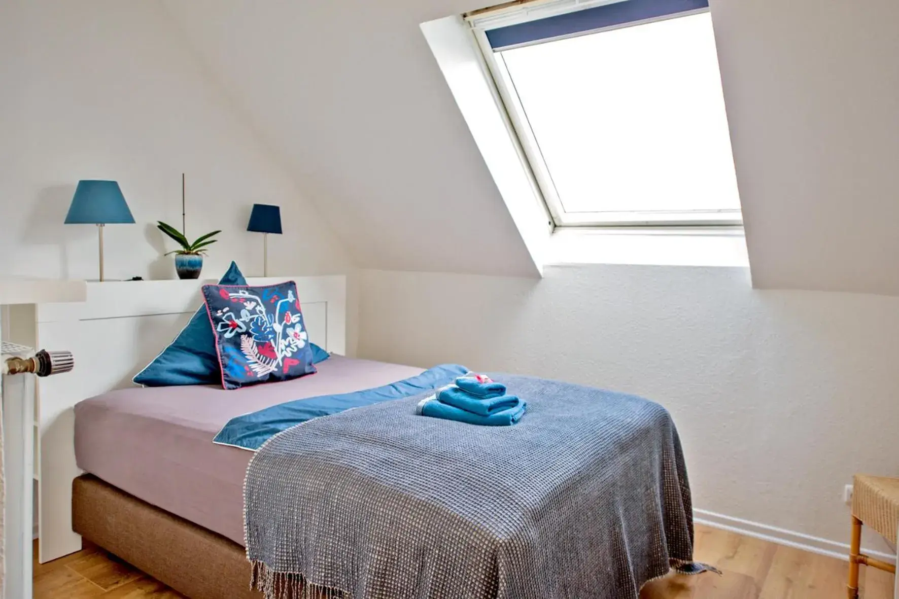 Single Room - single occupancy in Rehlinger Hof Single Room - single occupancy in Rehlinger Hof