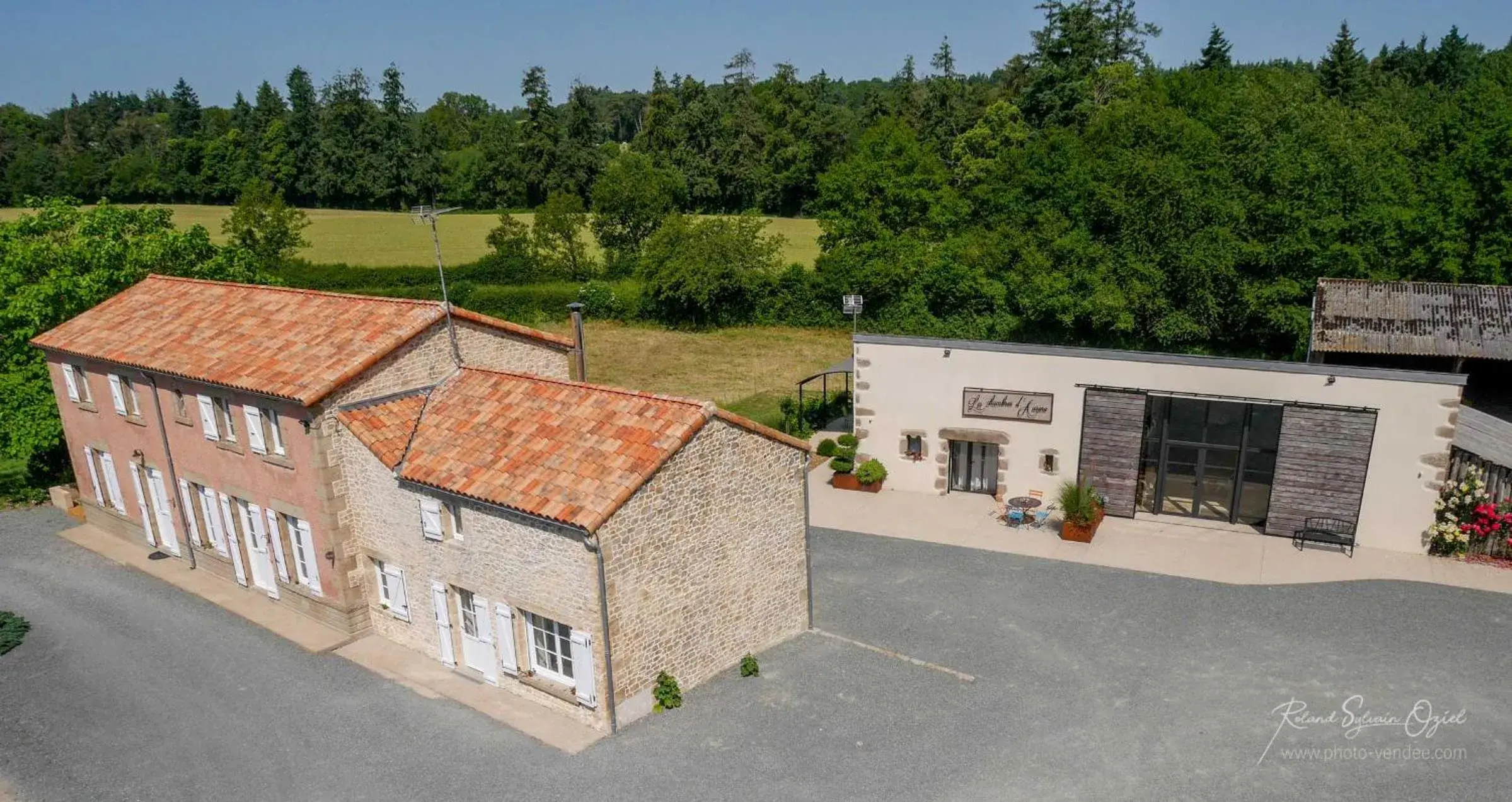 Holiday Home in Les Chambres d'Aurore Holiday Home in Les Chambres d'Aurore