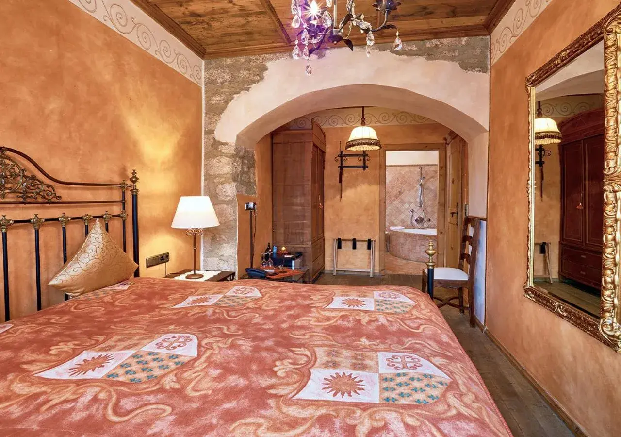 Standard Double Room in Historik Hotel Gotisches Haus garni Standard Double Room in Historik Hotel Gotisches Haus garni