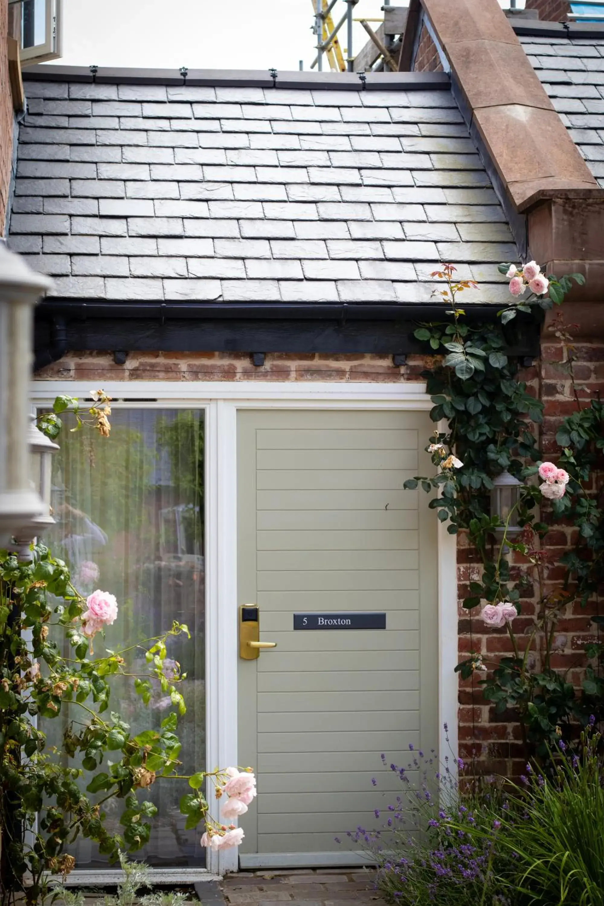 Twin Room - Disability Access in The Lion at Malpas Twin Room - Disability Access in The Lion at Malpas