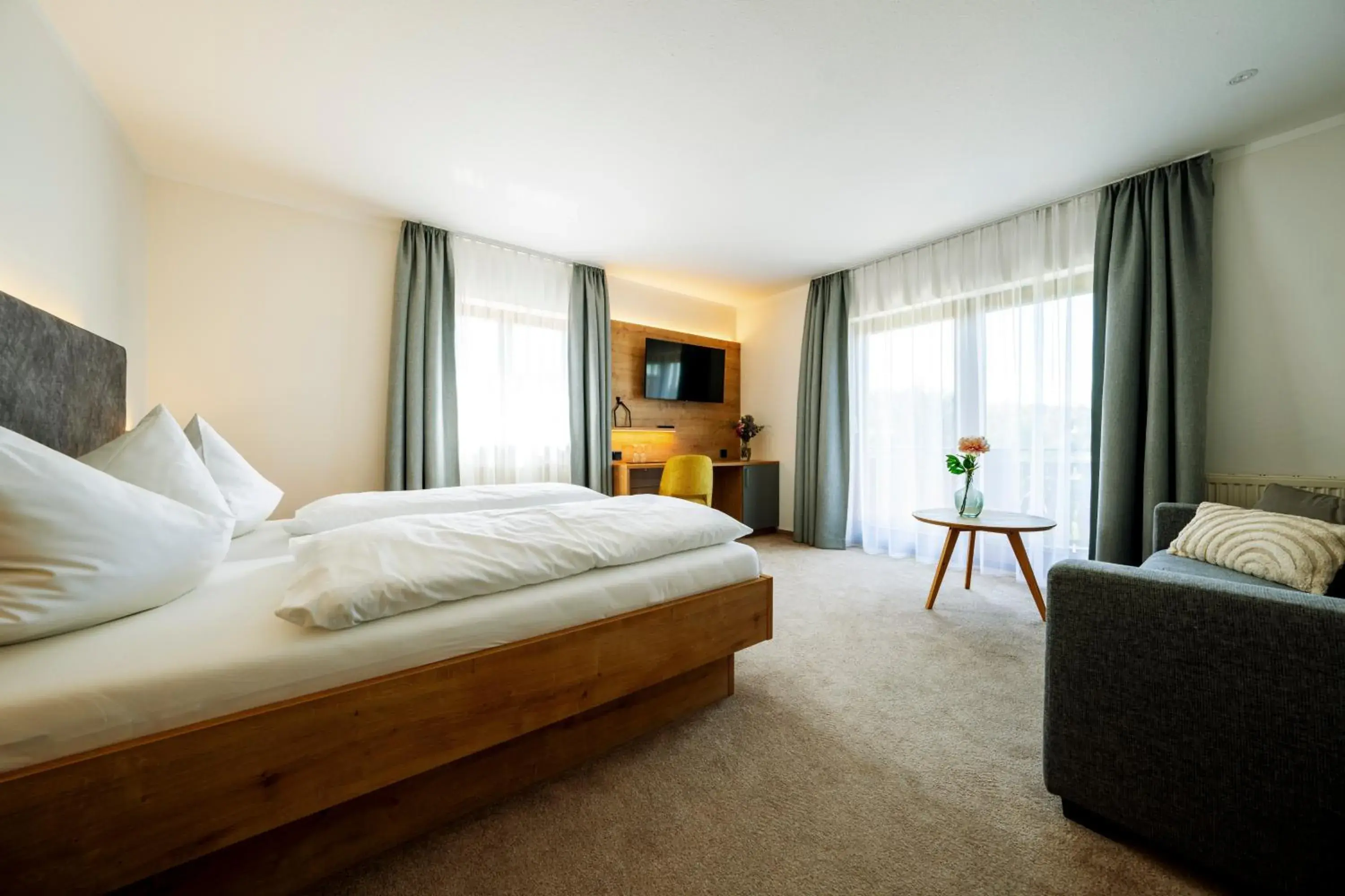 Family Suite with Balcony in Hotel-Gasthof Rose Family Suite with Balcony in Hotel-Gasthof Rose