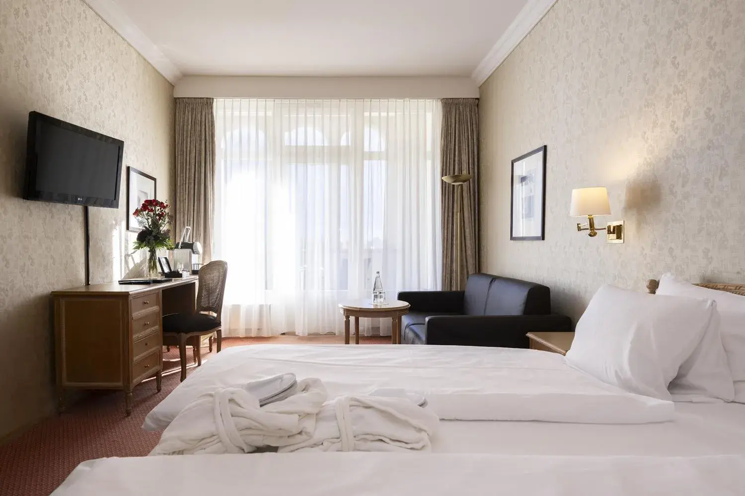 Deluxe King Room with Balcony and Mountain View in Grand Hotel Beau Rivage Interlaken Deluxe King Room with Balcony and Mountain View in Grand Hotel Beau Rivage Interlaken