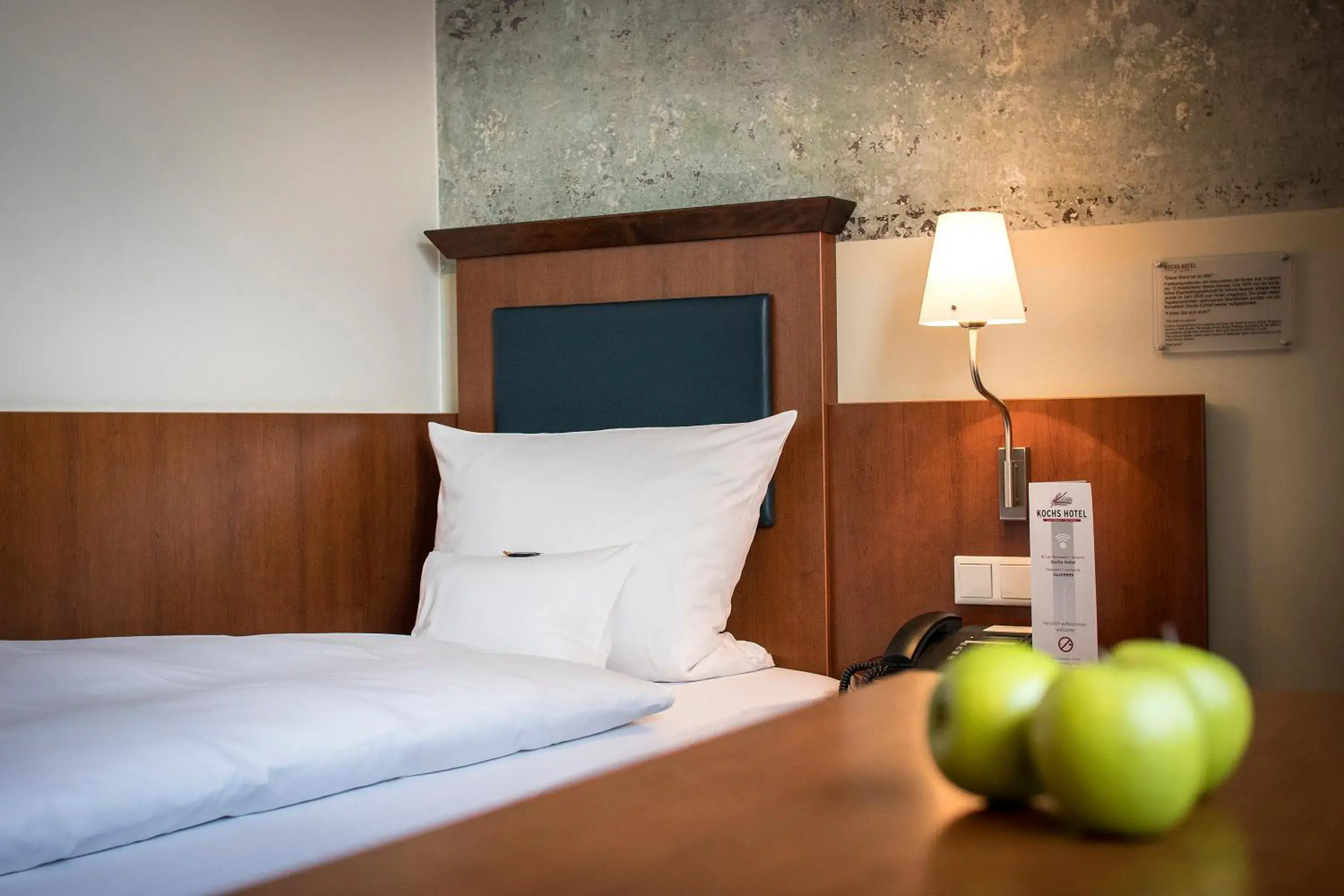 Small Single Room in Kochs Stadthotel Small Single Room in Kochs Stadthotel