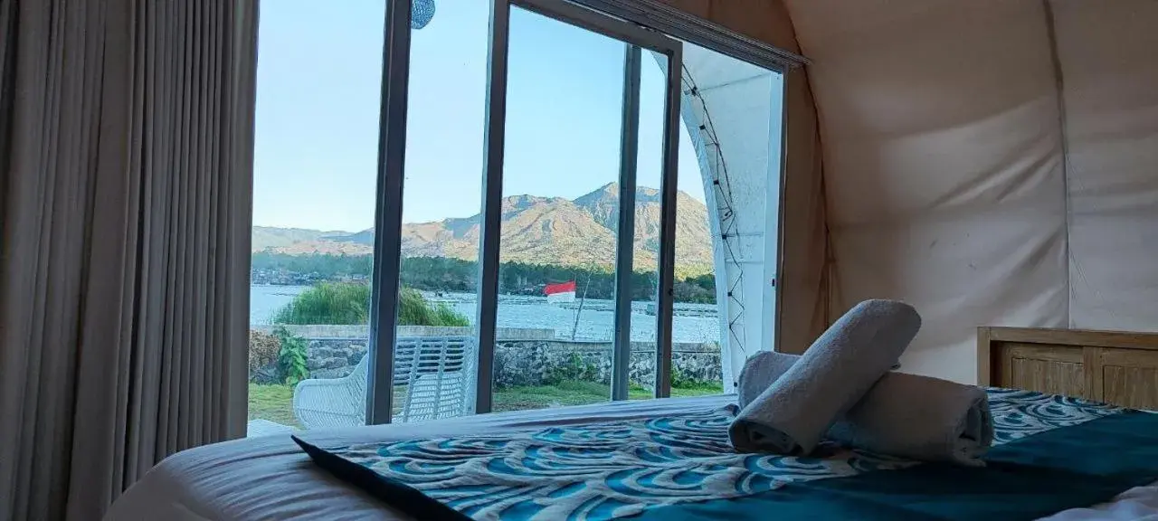 One-Bedroom Chalet in Villa Kedisan Lakeview One-Bedroom Chalet in Villa Kedisan Lakeview