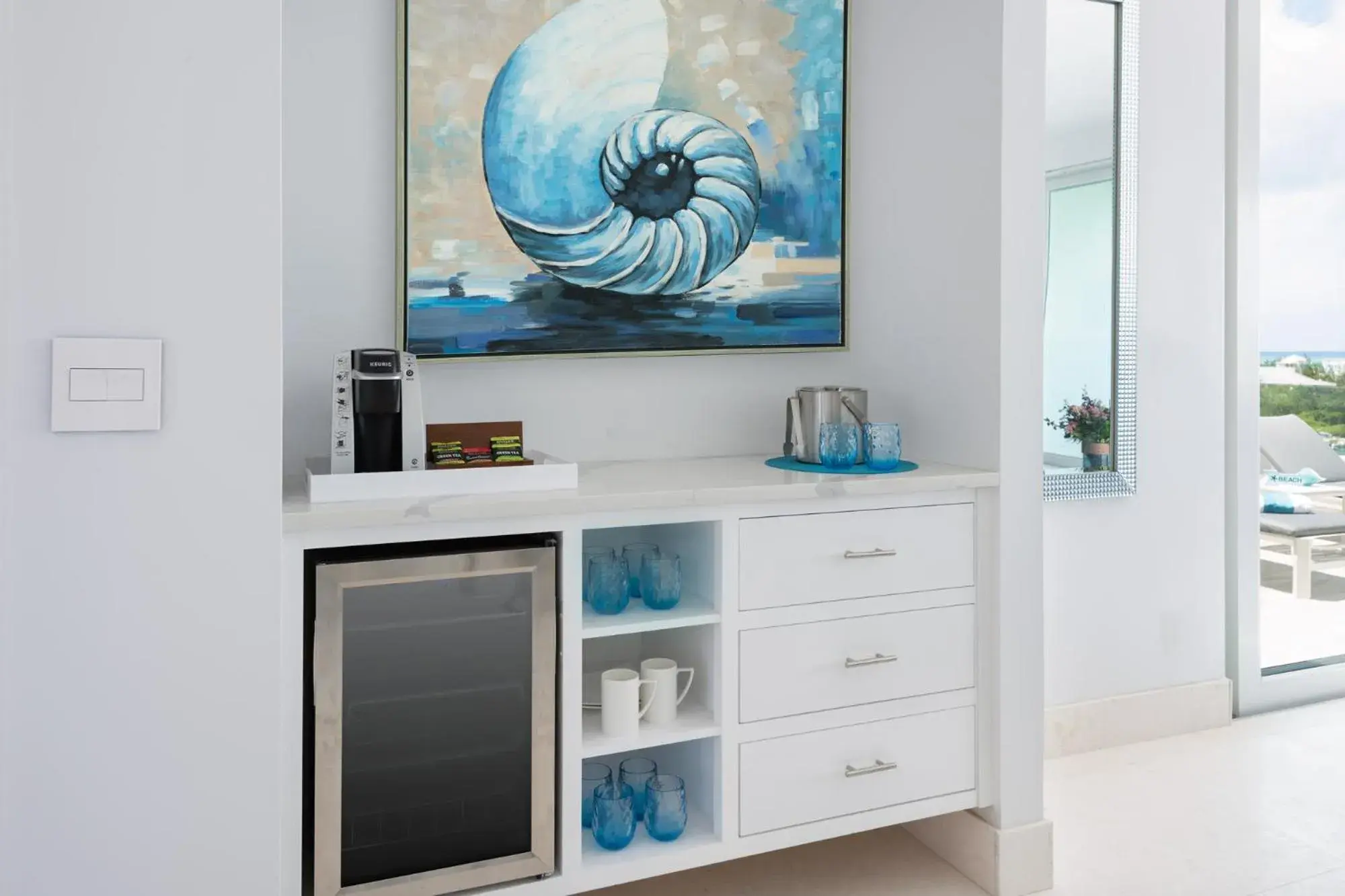 Penthouse Suite with Marina and Ocean View in Zenza Boutique Hotel Penthouse Suite with Marina and Ocean View in Zenza Boutique Hotel