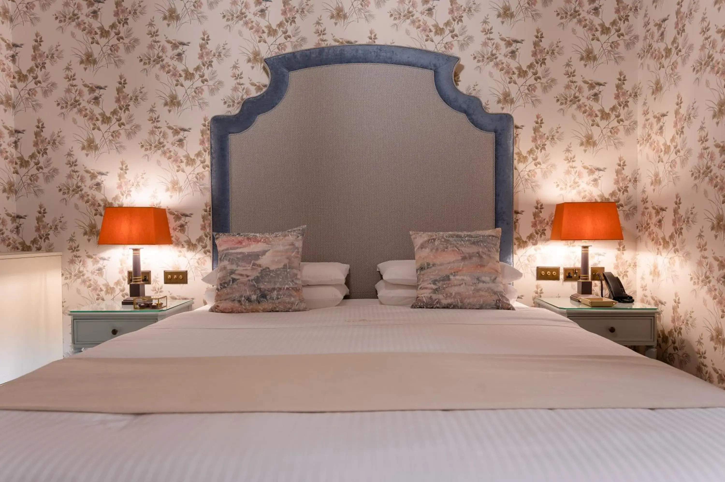 Suite with Balcony in Palazzo Bifora Suite with Balcony in Palazzo Bifora