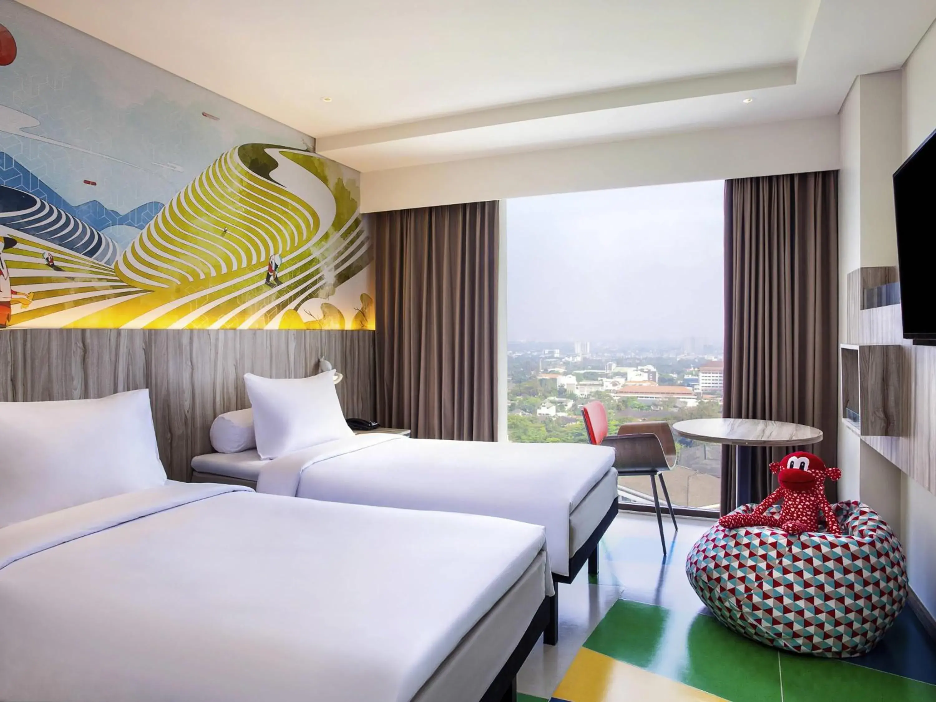 Superior Twin Room with City View in ibis Styles Bandung Grand Central Superior Twin Room with City View in ibis Styles Bandung Grand Central