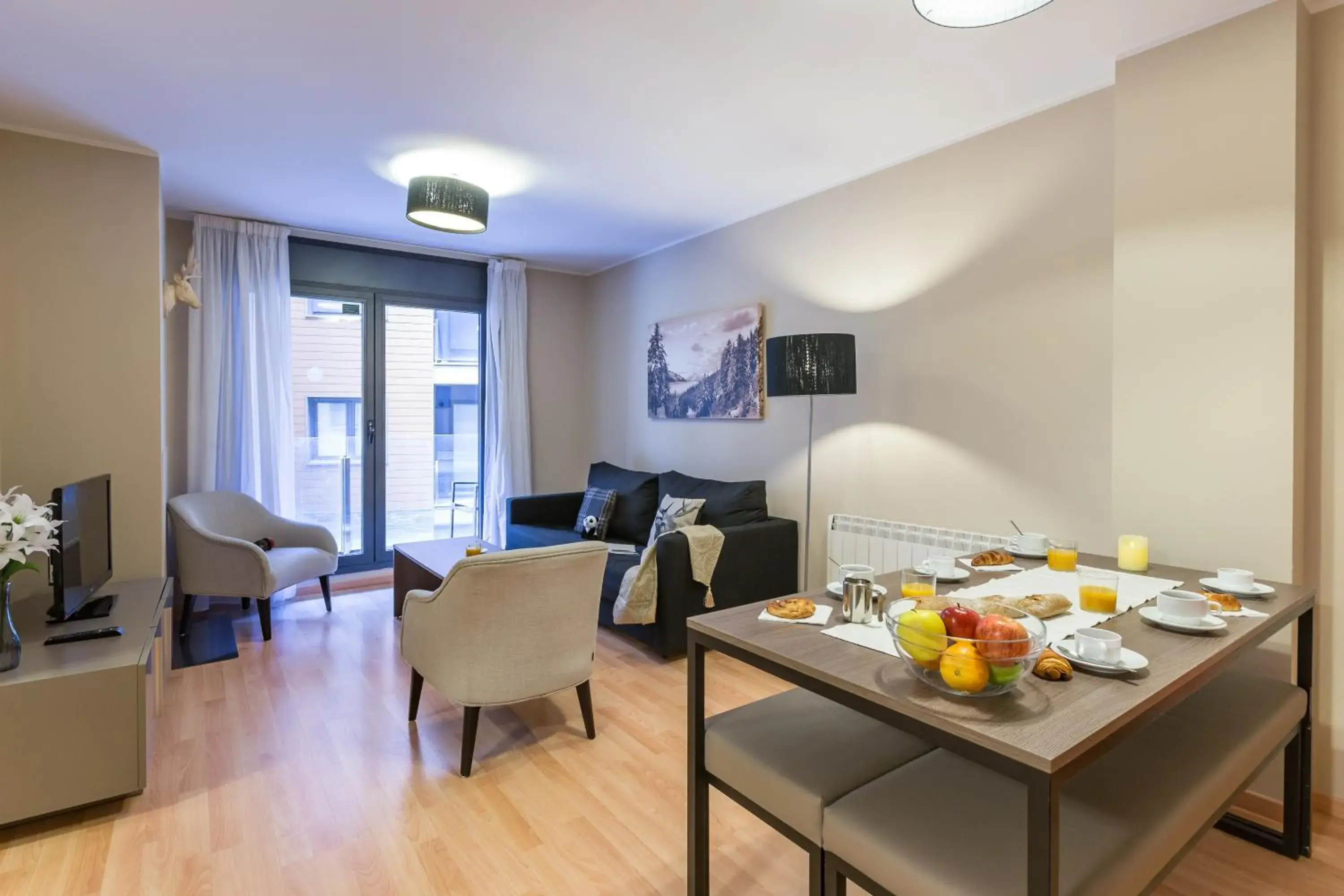 Three-Bedroom Apartment (2-8 Adults) in Pierre & Vacances Andorra El Tarter Three-Bedroom Apartment (2-8 Adults) in Pierre & Vacances Andorra El Tarter