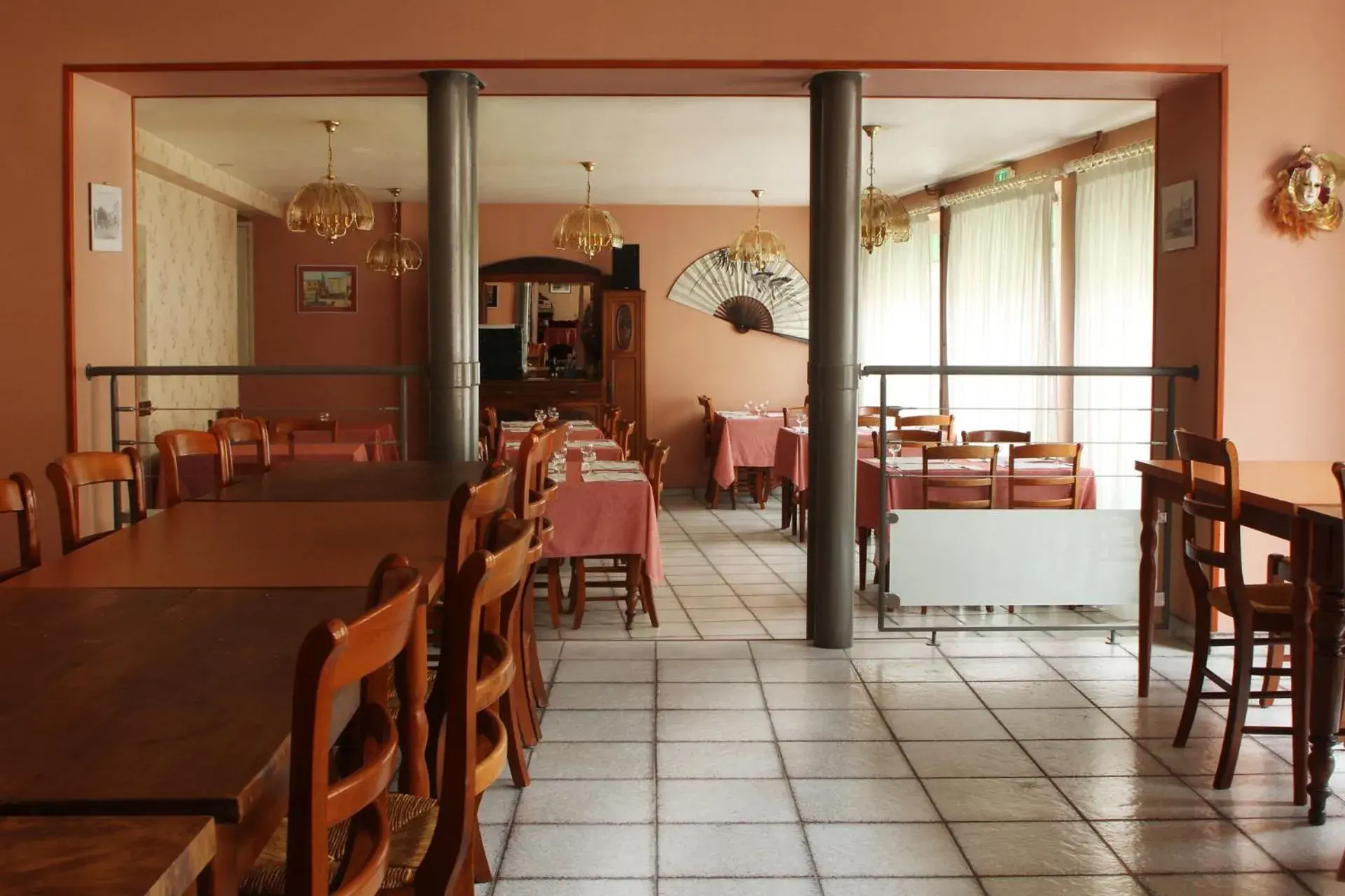 Hotel De L'Abbaye Hotel De L'Abbaye