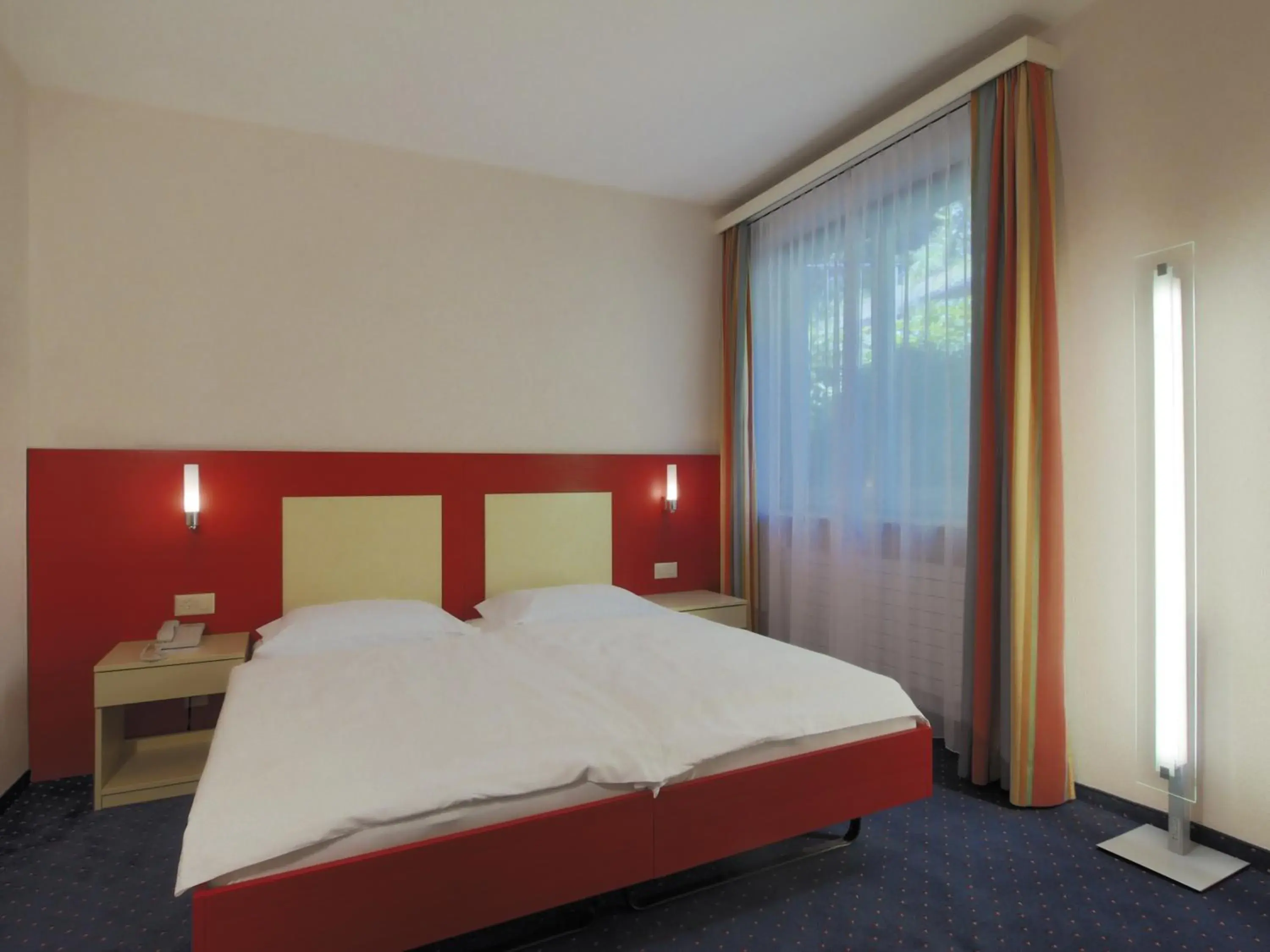 Budget Double Room in Hotel Arancio Budget Double Room in Hotel Arancio