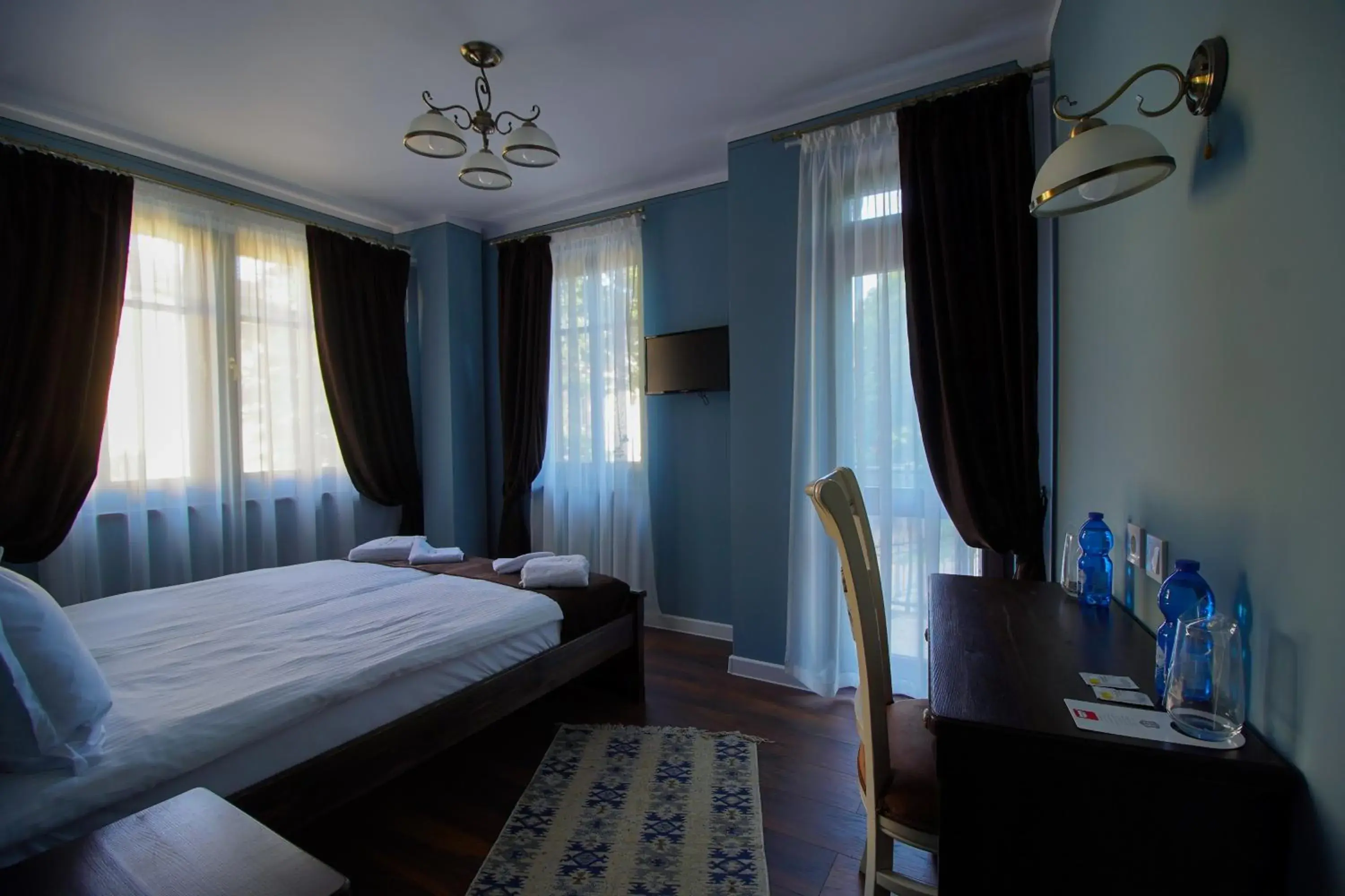 Deluxe Double Room with Balcony - single occupancy in Pulpudeva Family Hotel Deluxe Double Room with Balcony - single occupancy in Pulpudeva Family Hotel