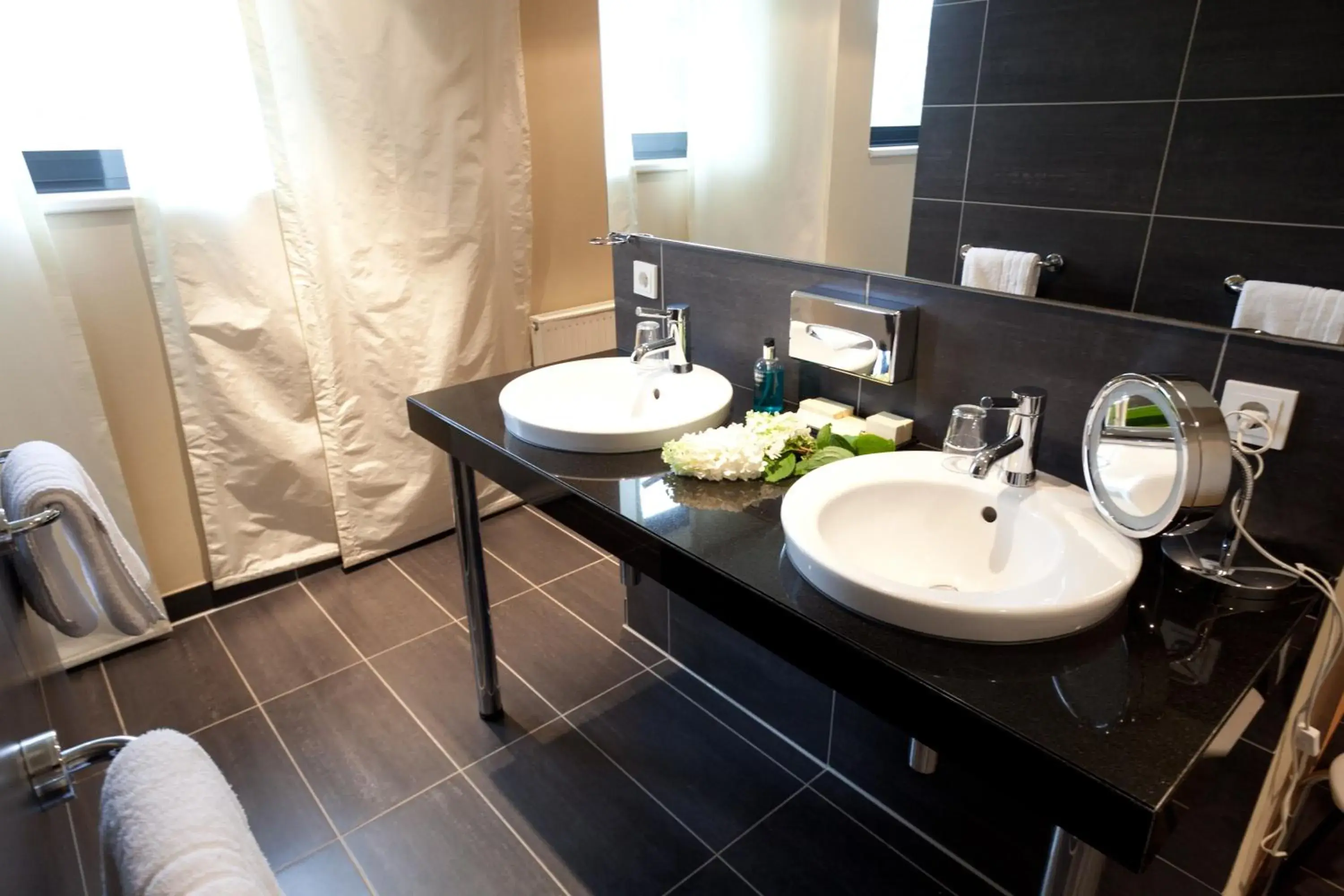 Suite - single occupancy in Hotel Schepers Suite - single occupancy in Hotel Schepers