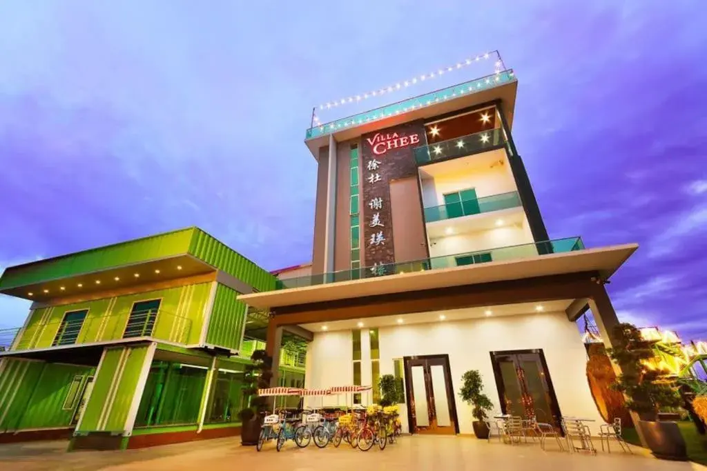 Deluxe Queen Room with Two Queen Beds in Villa Chee Deluxe Queen Room with Two Queen Beds in Villa Chee