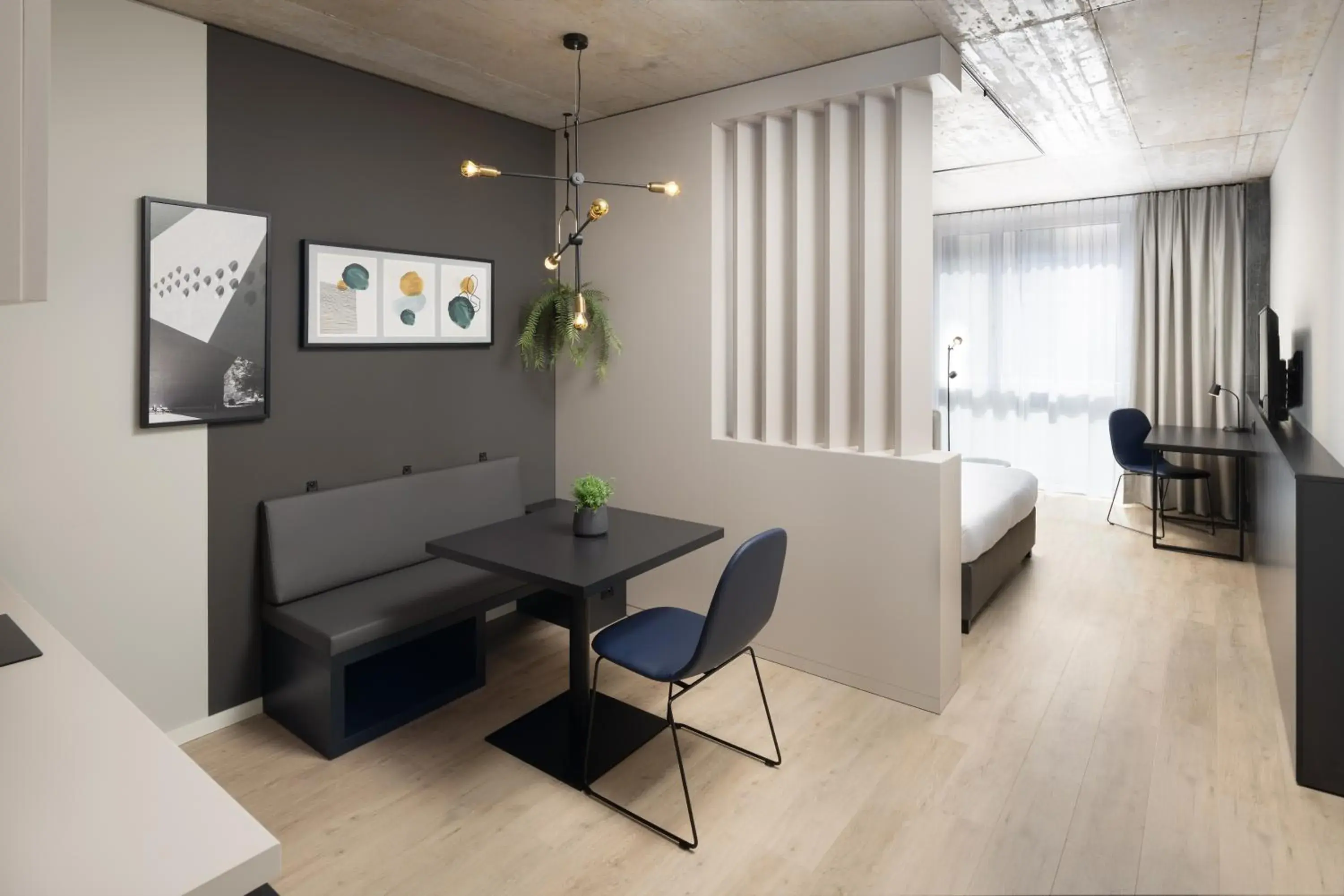 Studio Apartment in Radisson Hotel & Suites Zurich Studio Apartment in Radisson Hotel & Suites Zurich