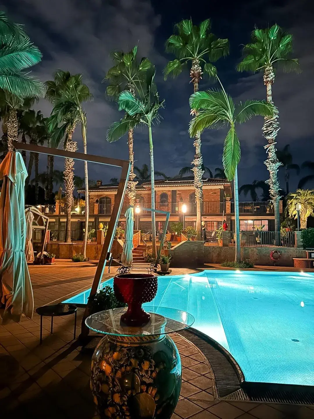 Villa Grandiosa FC Villa Grandiosa FC