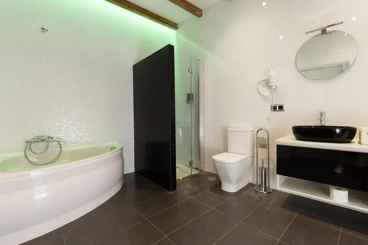 Family Studio - single occupancy in Posada Sierra de la Culebra Family Studio - single occupancy in Posada Sierra de la Culebra