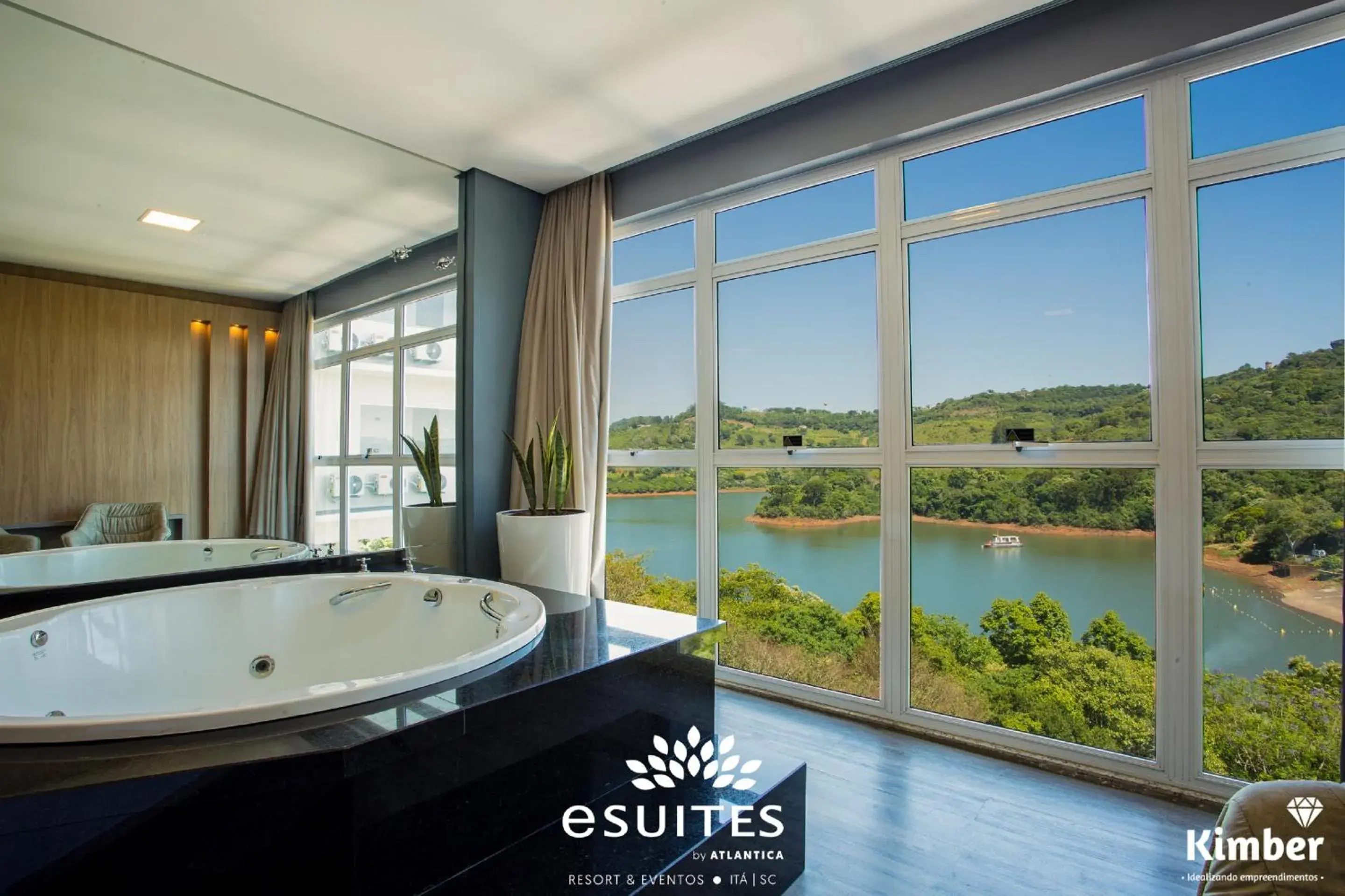 Premium King Room with Lake View in Grand Suítes Family Resort Premium King Room with Lake View in Grand Suítes Family Resort