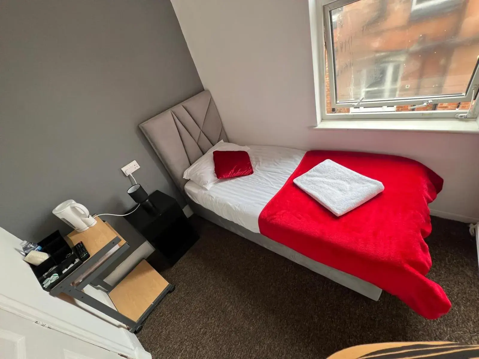 Economy Single Room in Campbells Guest House Economy Single Room in Campbells Guest House