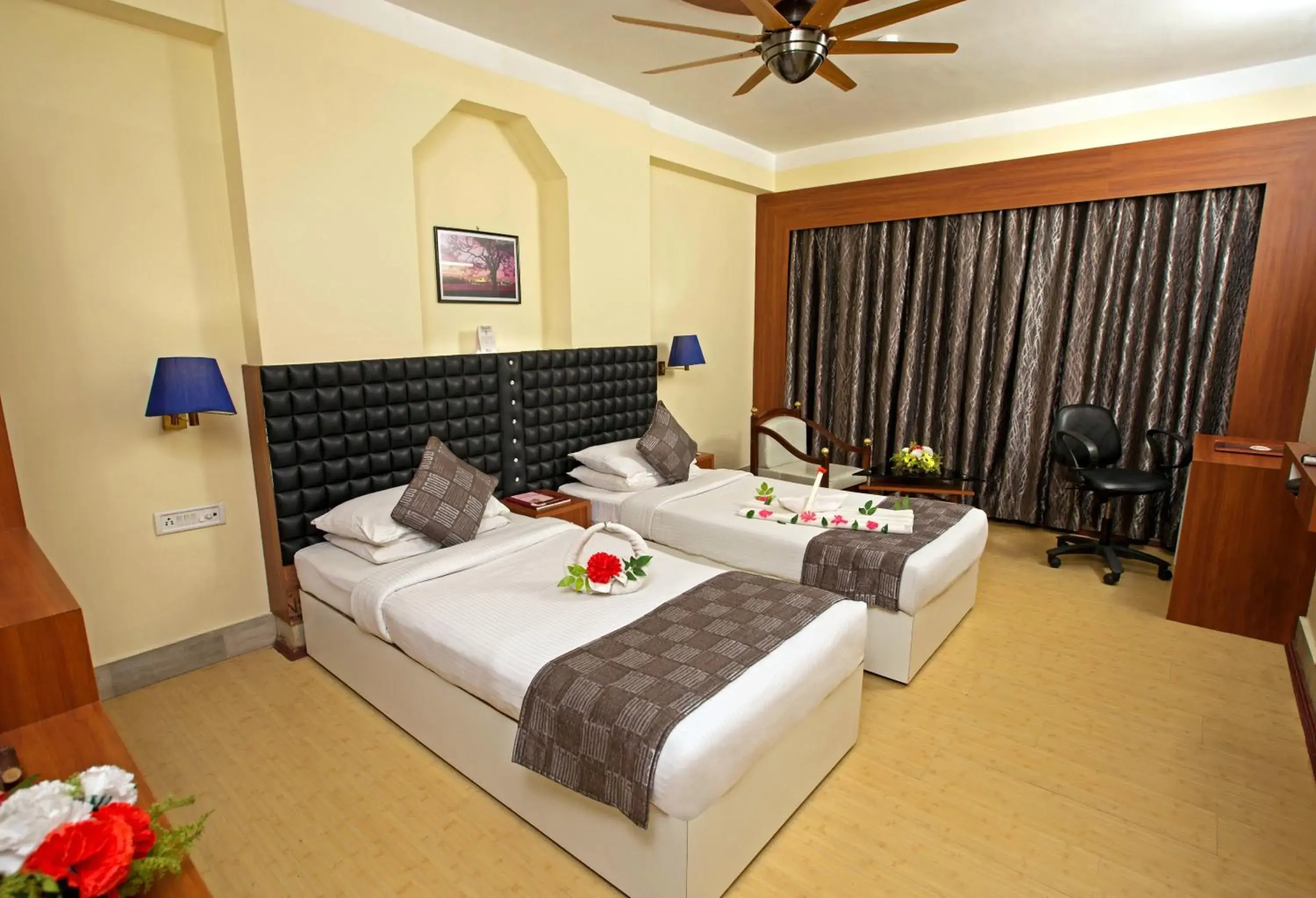 Standard Executive Double or Twin Room - single occupancy in Hotel Rajmahal Standard Executive Double or Twin Room - single occupancy in Hotel Rajmahal