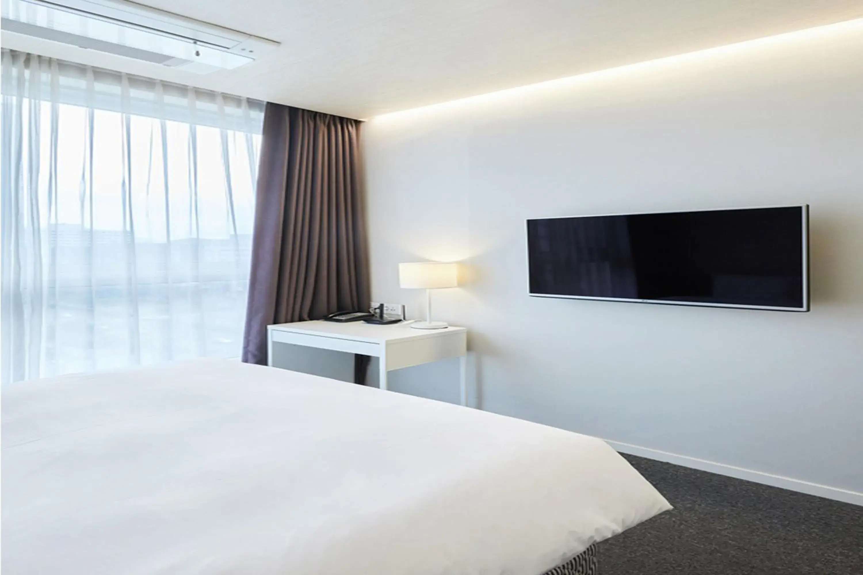 Superior Double Room in Grand City Hotel Changwon Superior Double Room in Grand City Hotel Changwon