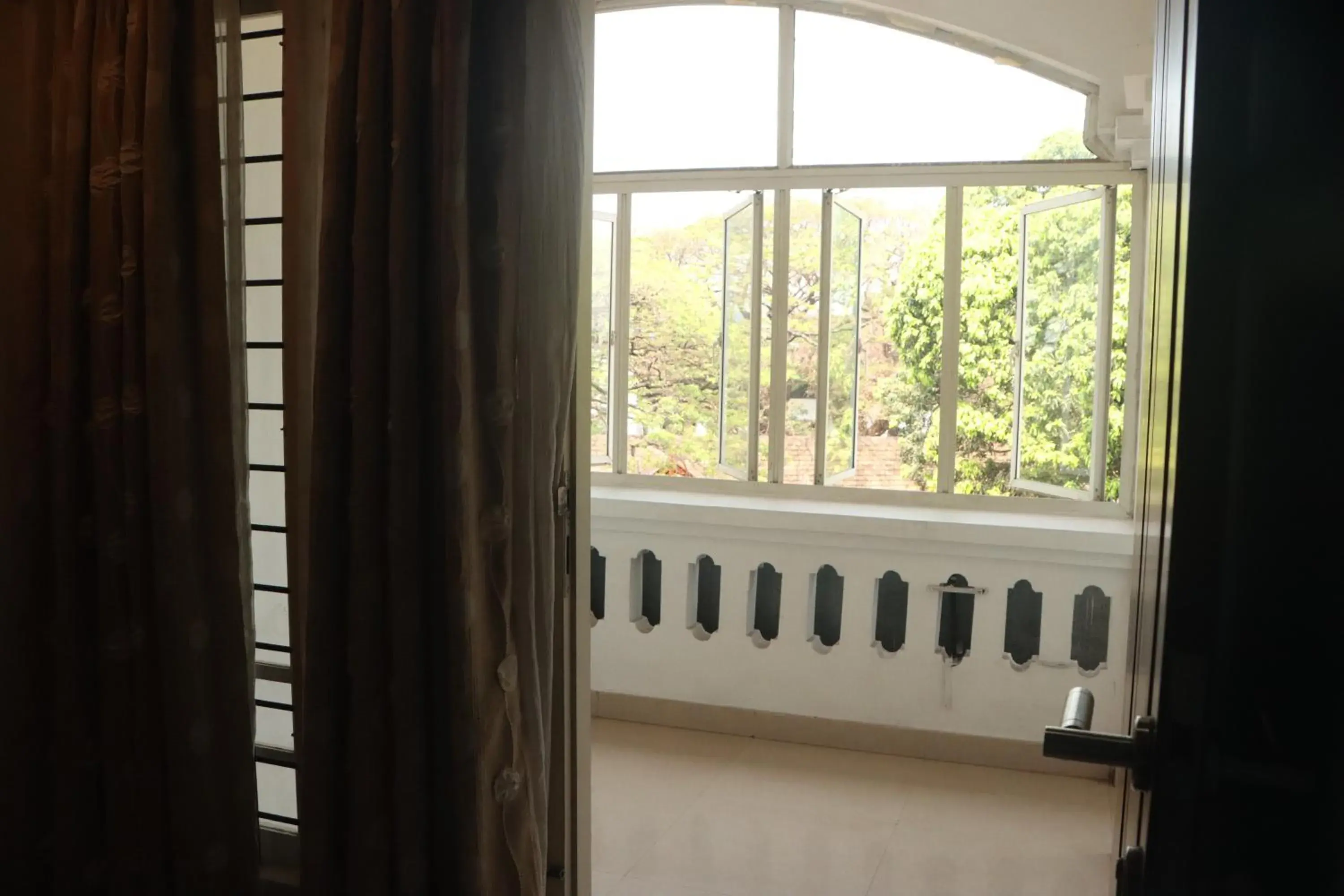 Three-Bedroom Apartment in Fortbeach Service Apartments Three-Bedroom Apartment in Fortbeach Service Apartments