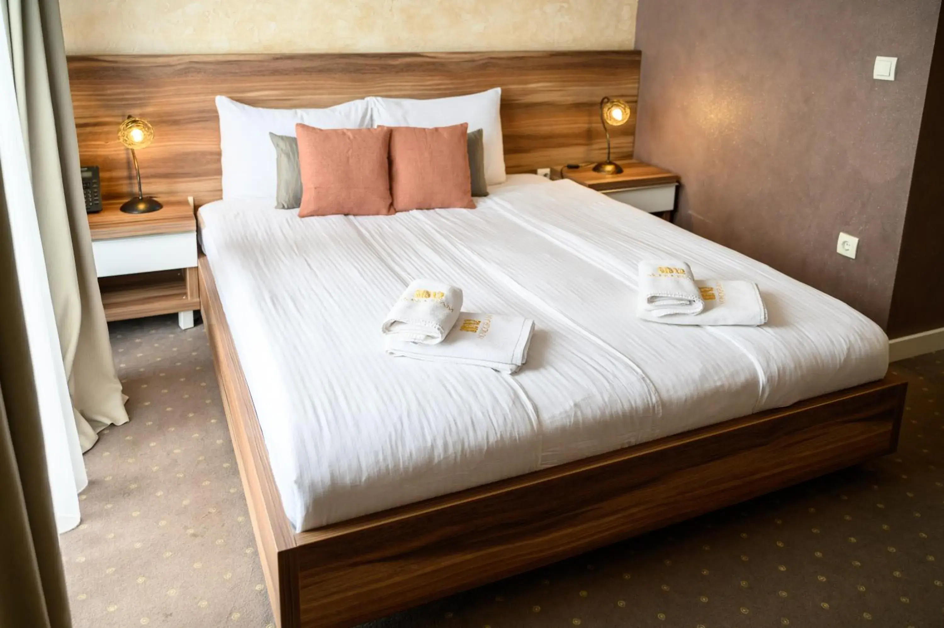 Double Room - single occupancy in MV Monogram Double Room - single occupancy in MV Monogram