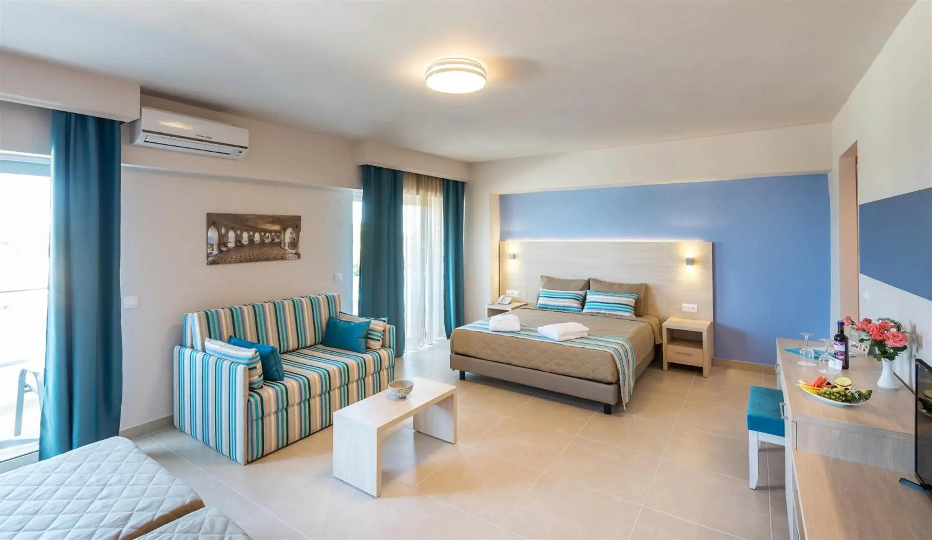 Superior Double or Twin Room with Sea View in Irene Palace Beach Resort Superior Double or Twin Room with Sea View in Irene Palace Beach Resort