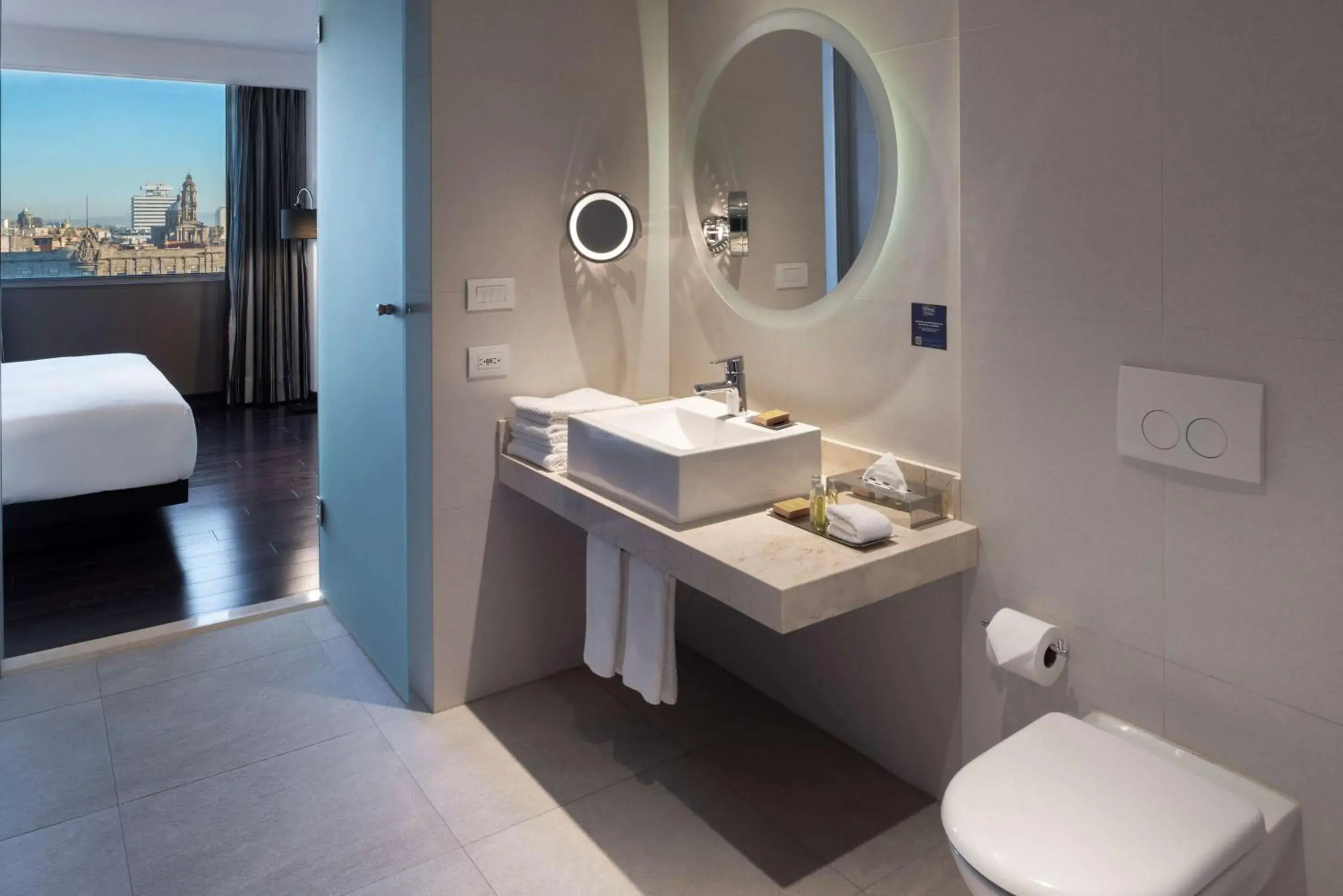 Junior King Suite with Seating Area in Hilton DoubleTree Guadalajara Centro Historico Junior King Suite with Seating Area in Hilton DoubleTree Guadalajara Centro Historico