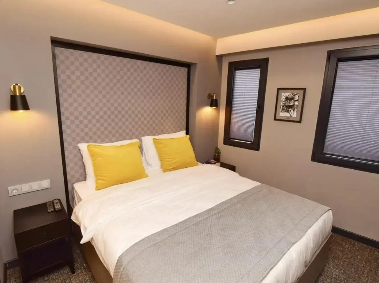 Small Double Room - single occupancy in The Row Taksim Hotel Small Double Room - single occupancy in The Row Taksim Hotel