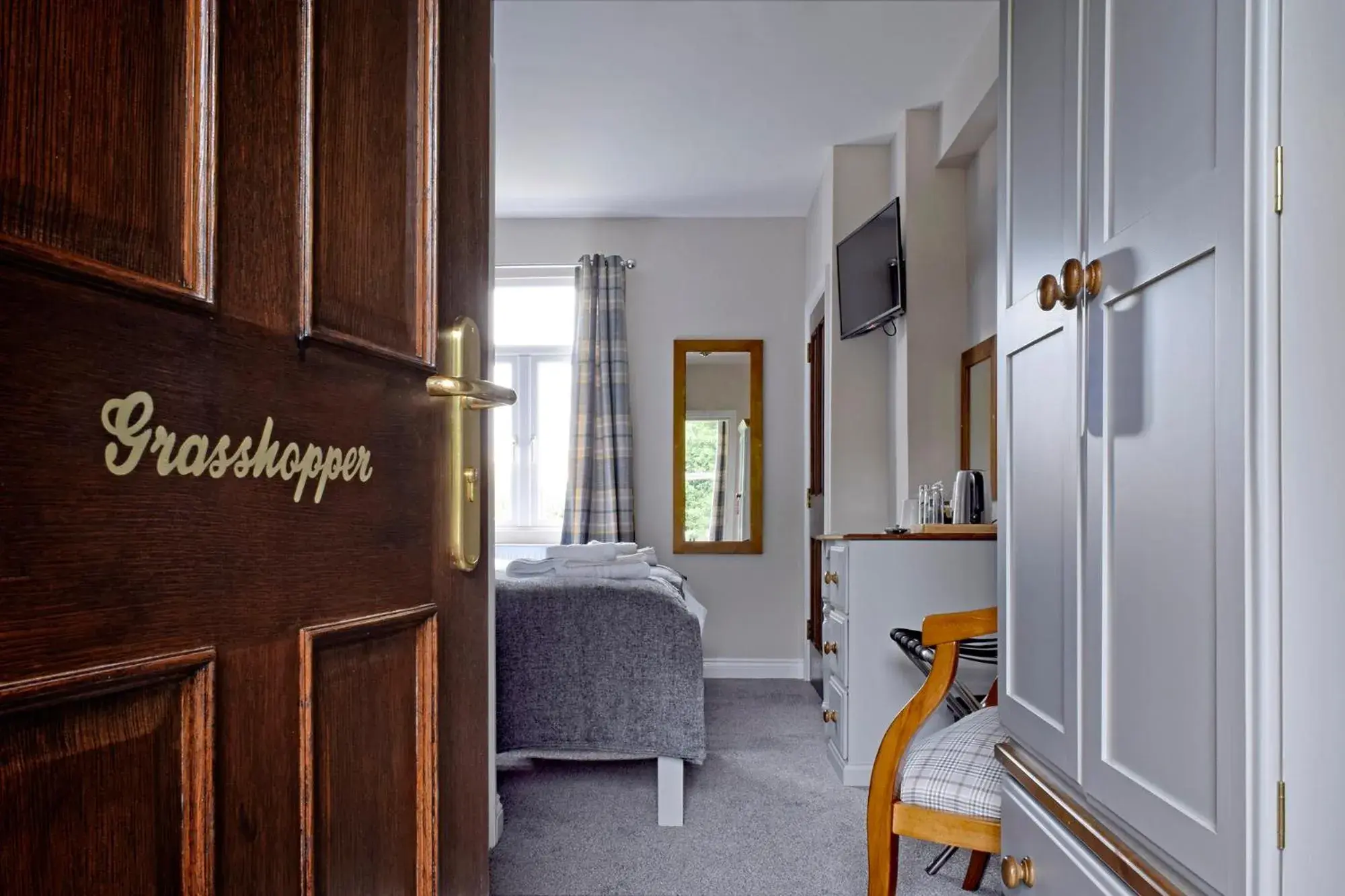 Deluxe Twin Room in Hanbury Turn Deluxe Twin Room in Hanbury Turn