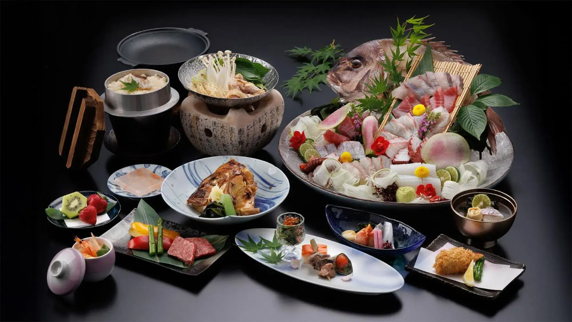 Japanese-Style Twin Room with In-Room Dinner - Smoking in Naruto Kaigetsu Japanese-Style Twin Room with In-Room Dinner - Smoking in Naruto Kaigetsu