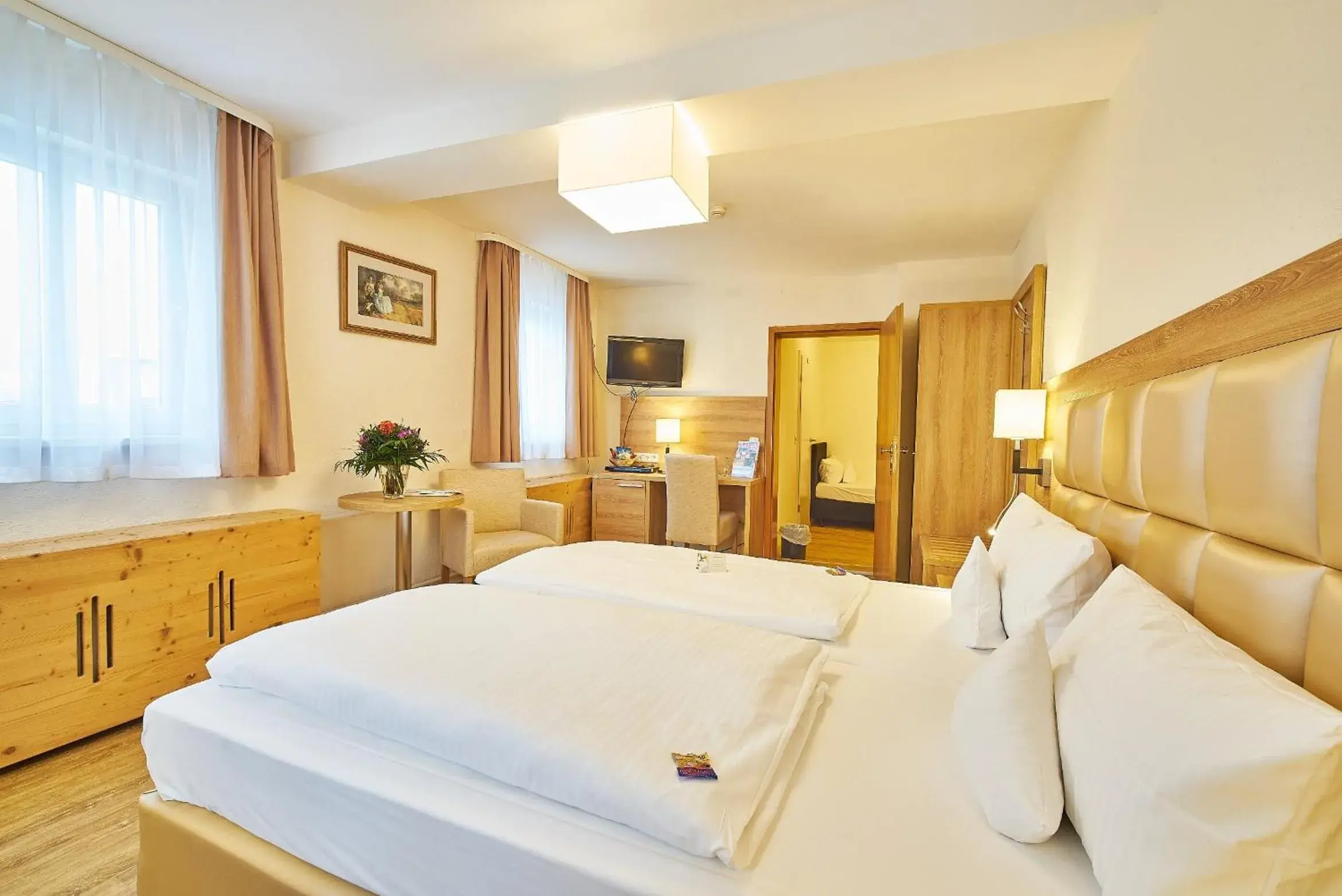 Triple Room in Akzent Hotel Goldner Stern Triple Room in Akzent Hotel Goldner Stern