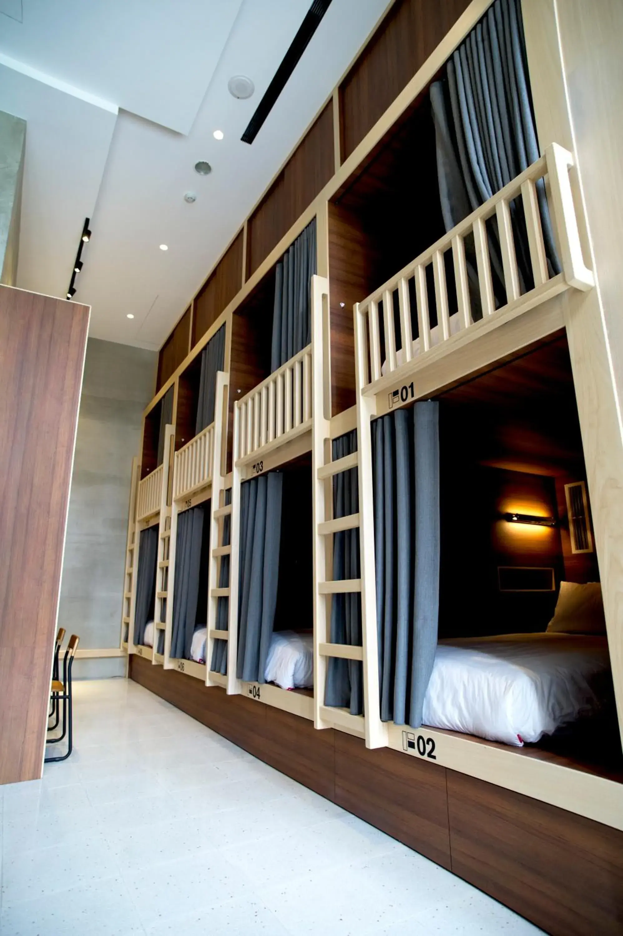 Bed in 8-Bed Mixed Dormitory Room in FFF Hotel Bed in 8-Bed Mixed Dormitory Room in FFF Hotel