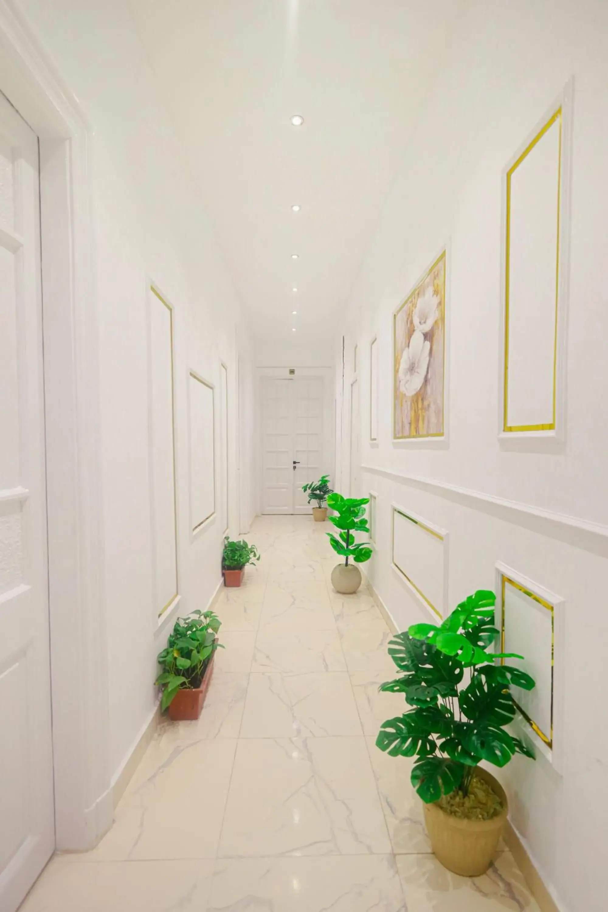 Superior Triple Room in Victory Downtown Hotel Superior Triple Room in Victory Downtown Hotel