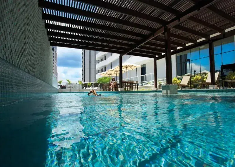 Salvador Mondial Flats Salvador Mondial Flats