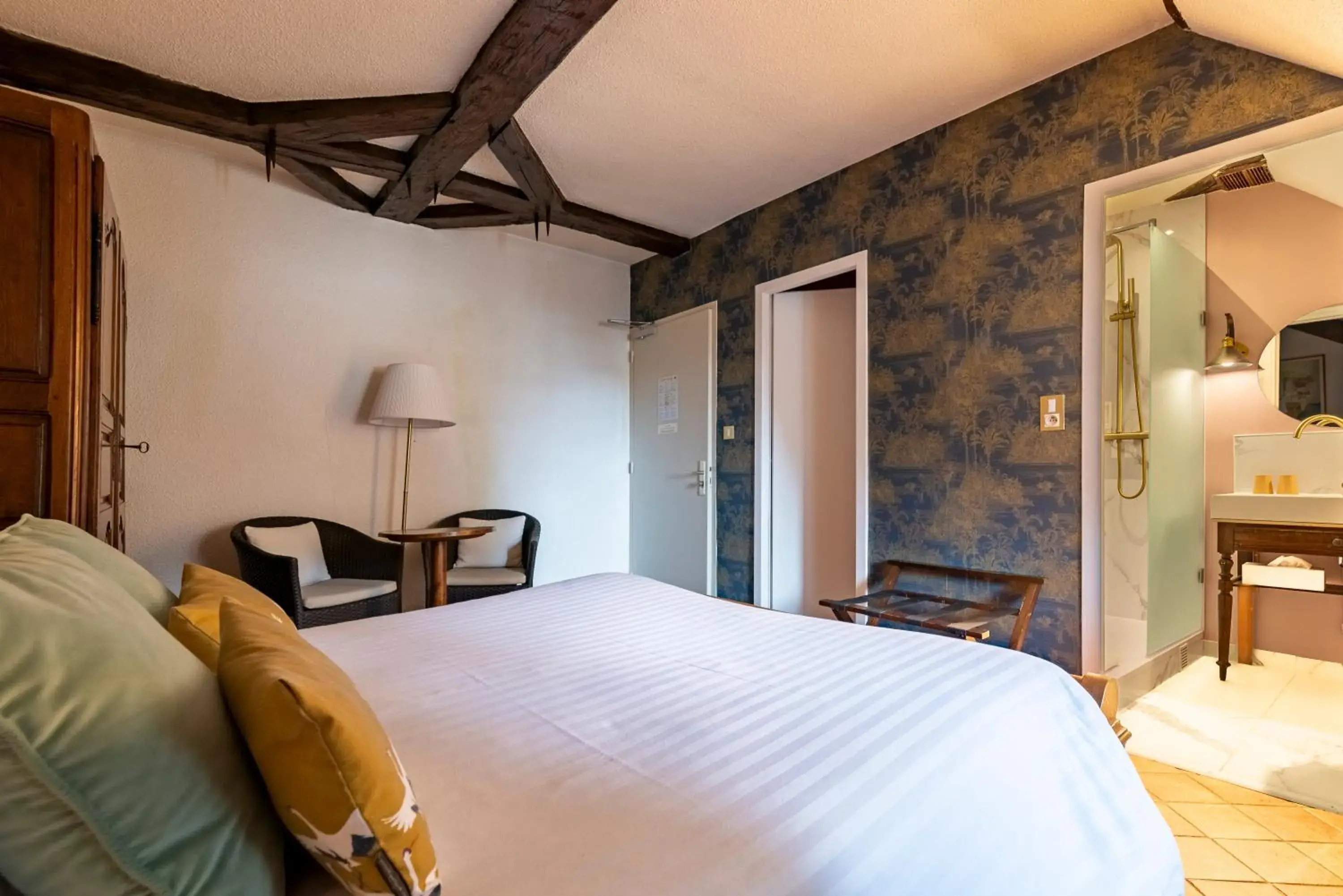 Double Room in Chez Camille Double Room in Chez Camille