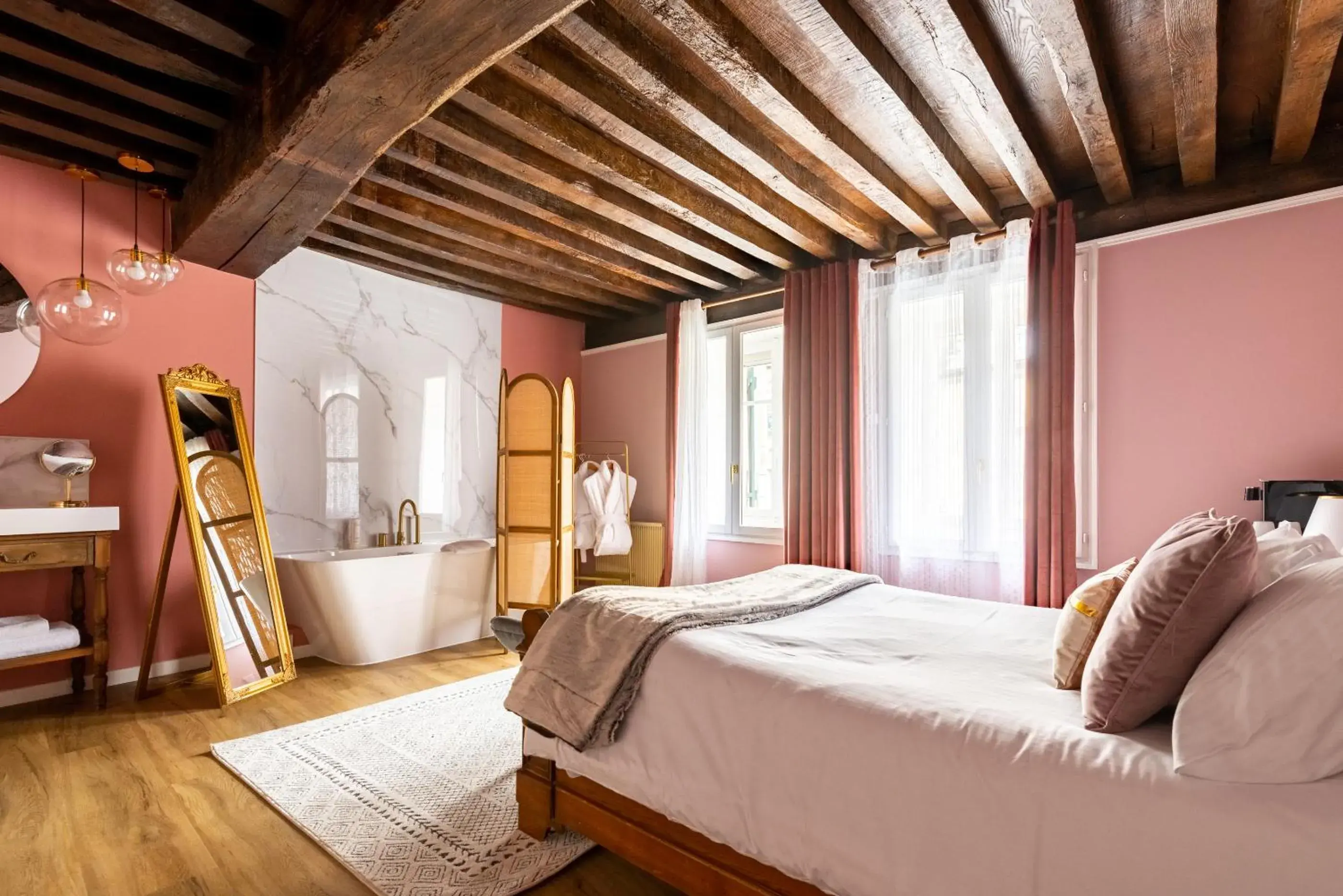 Chez Camille Chez Camille