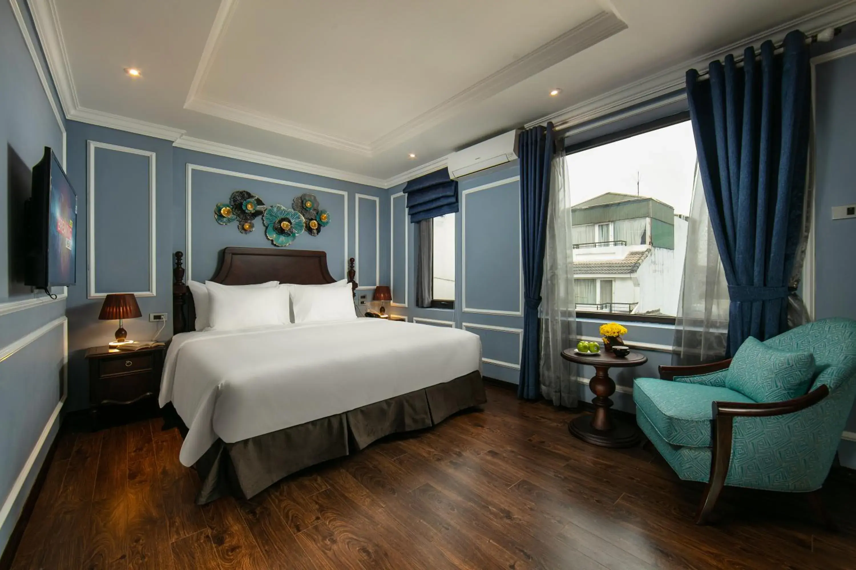 Executive Suite in Romantique Hotel De Hanoi Executive Suite in Romantique Hotel De Hanoi