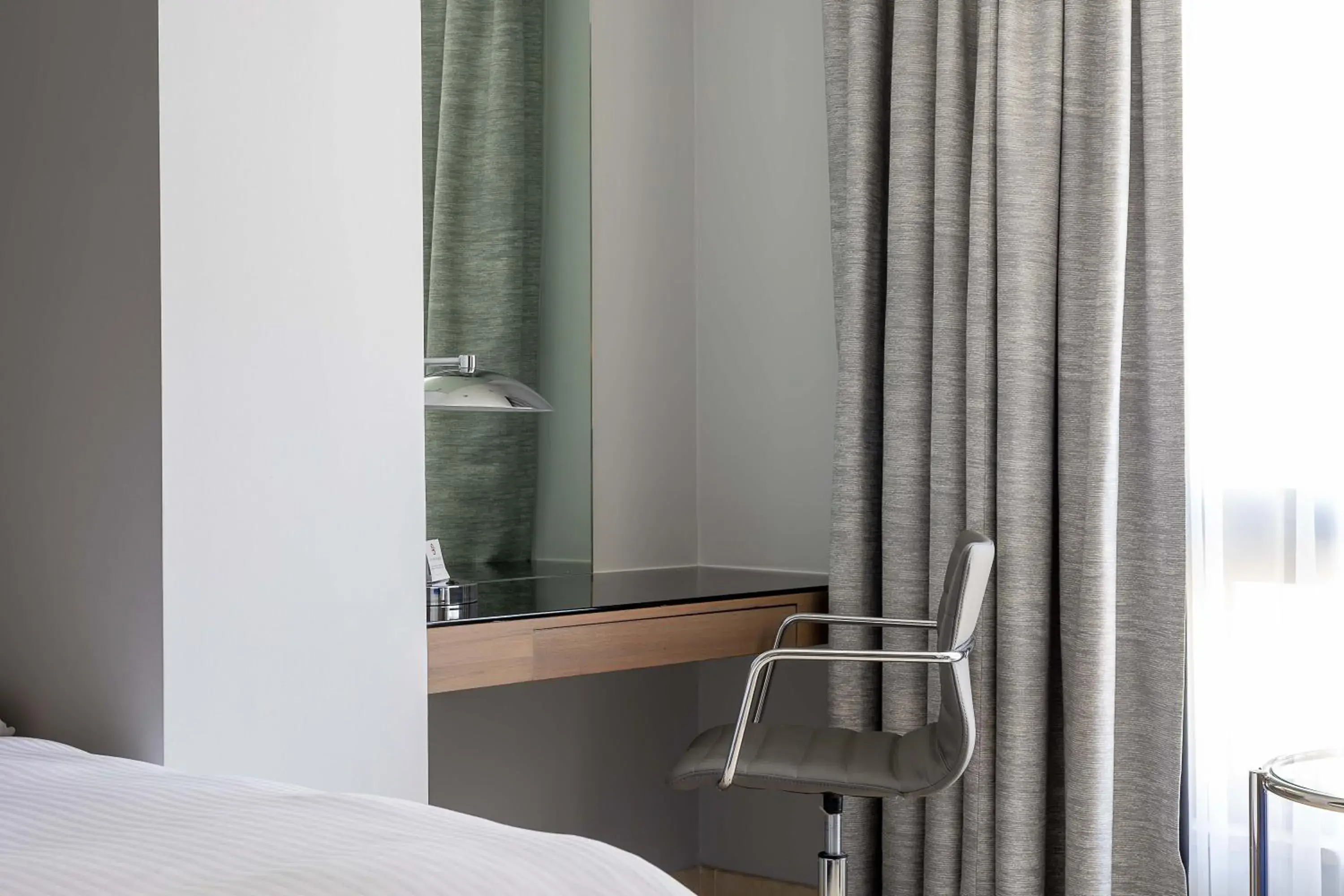 Intercontinental Club Room with Two Beds in InterContinental Amman Jordan by IHG Intercontinental Club Room with Two Beds in InterContinental Amman Jordan by IHG