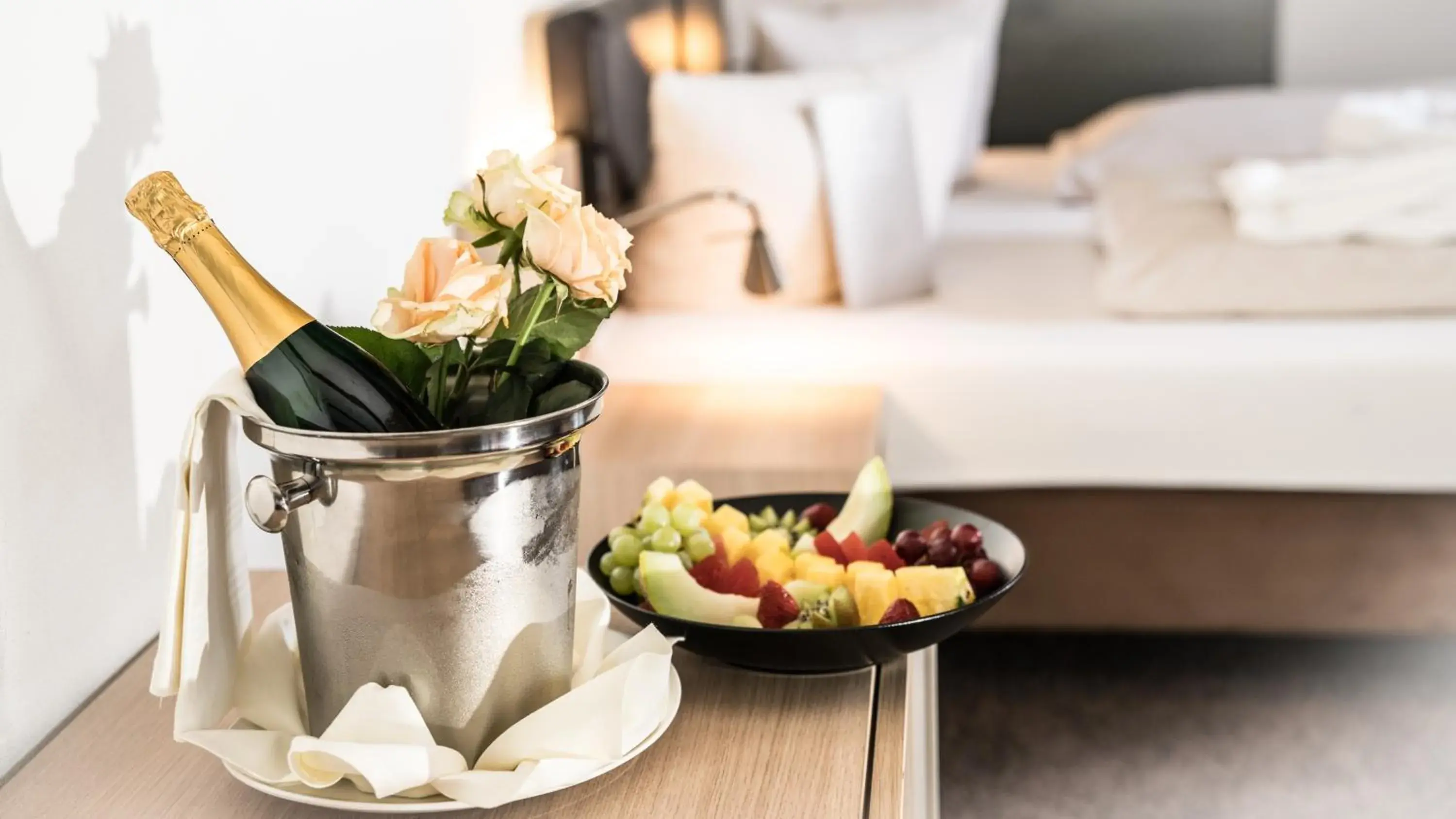 Double Room - single occupancy in Hotel Hofgut Hohenkarpfen Double Room - single occupancy in Hotel Hofgut Hohenkarpfen