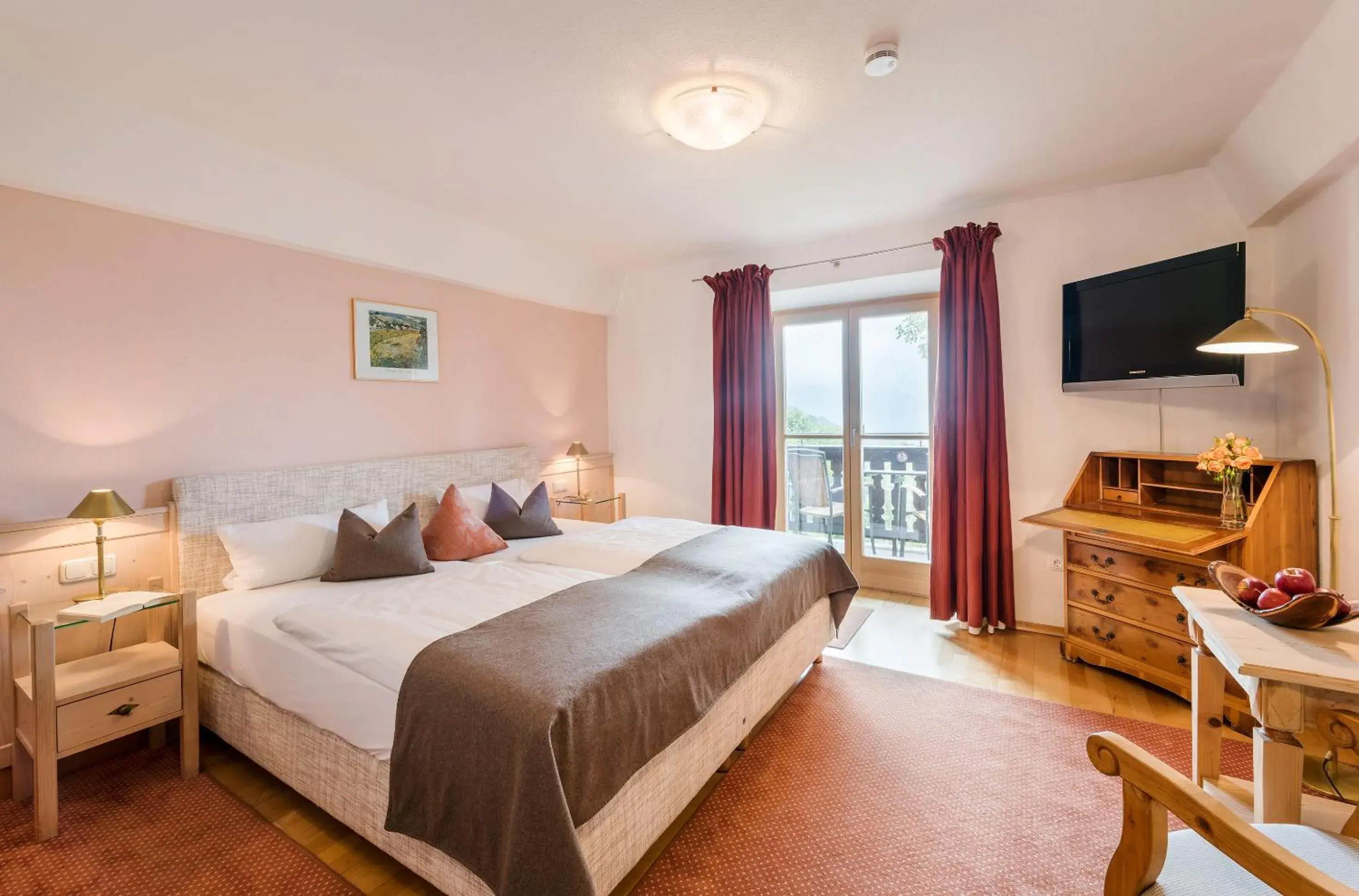 Comfort Double Room with Lake View in Der Westerhof Hotel Comfort Double Room with Lake View in Der Westerhof Hotel